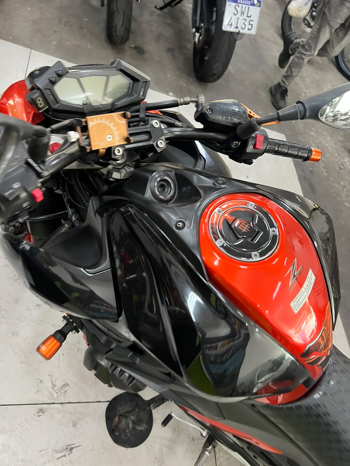 KAWASAKI Z800
