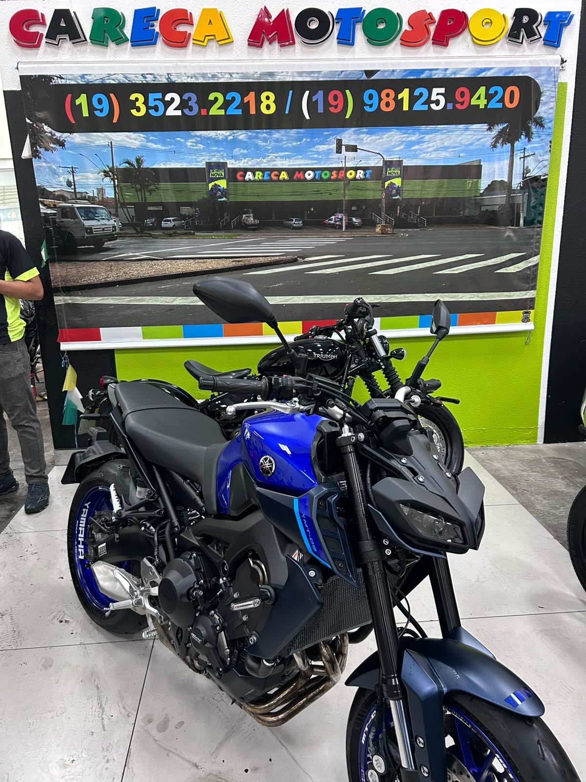 YAMAHA MT-09