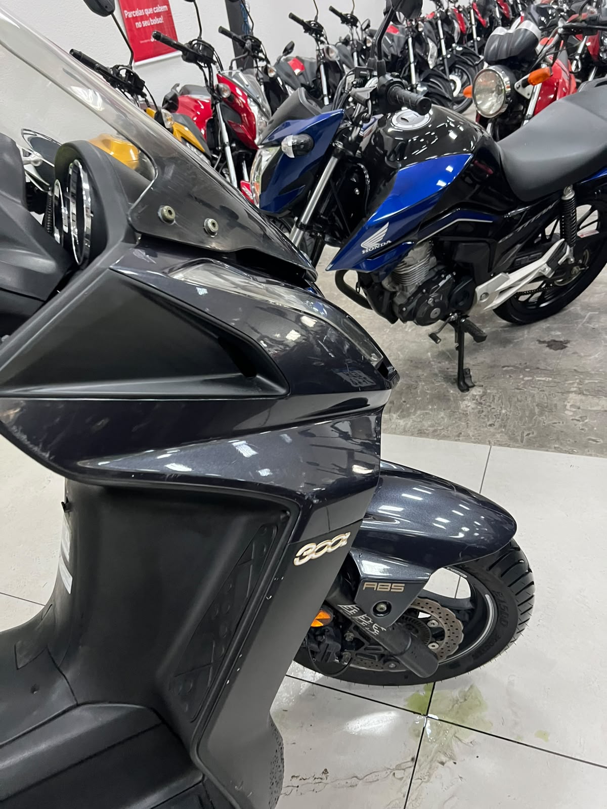 KYMCO DOWNTOWN 300 i