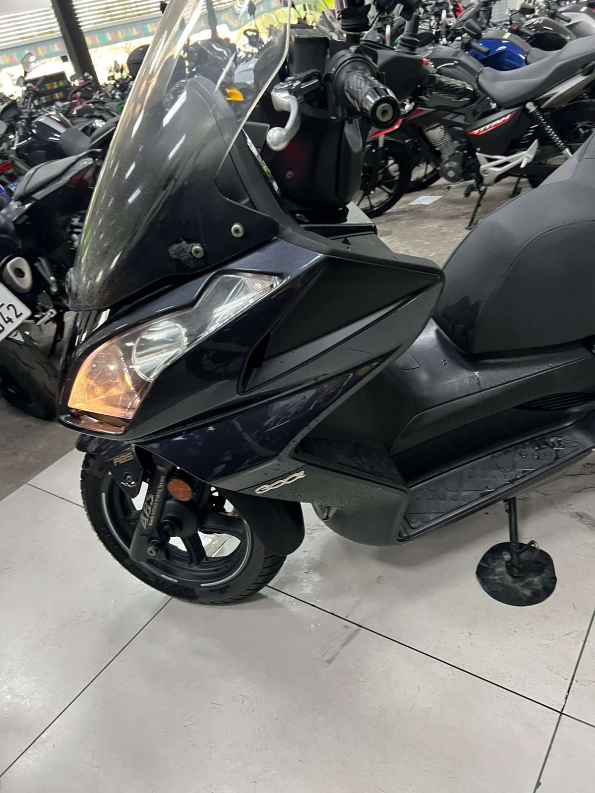 KYMCO DOWNTOWN 300 i