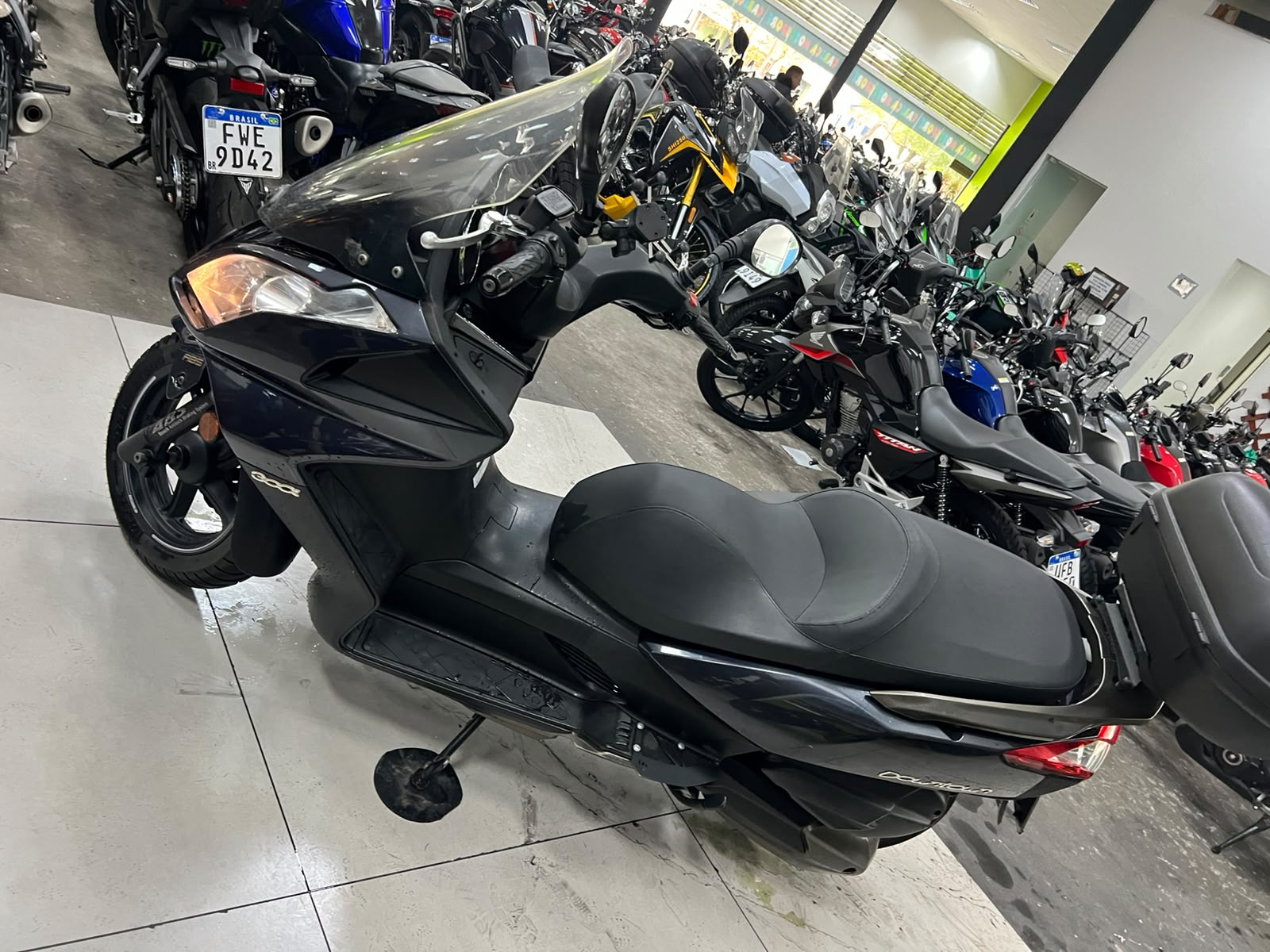 KYMCO DOWNTOWN 300 i