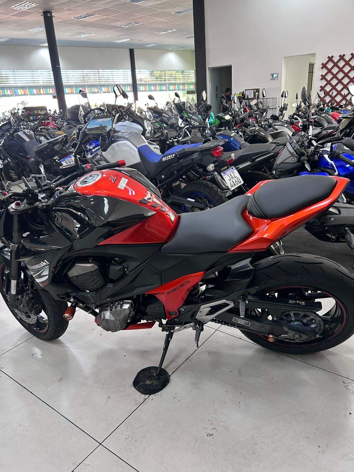 KAWASAKI Z800