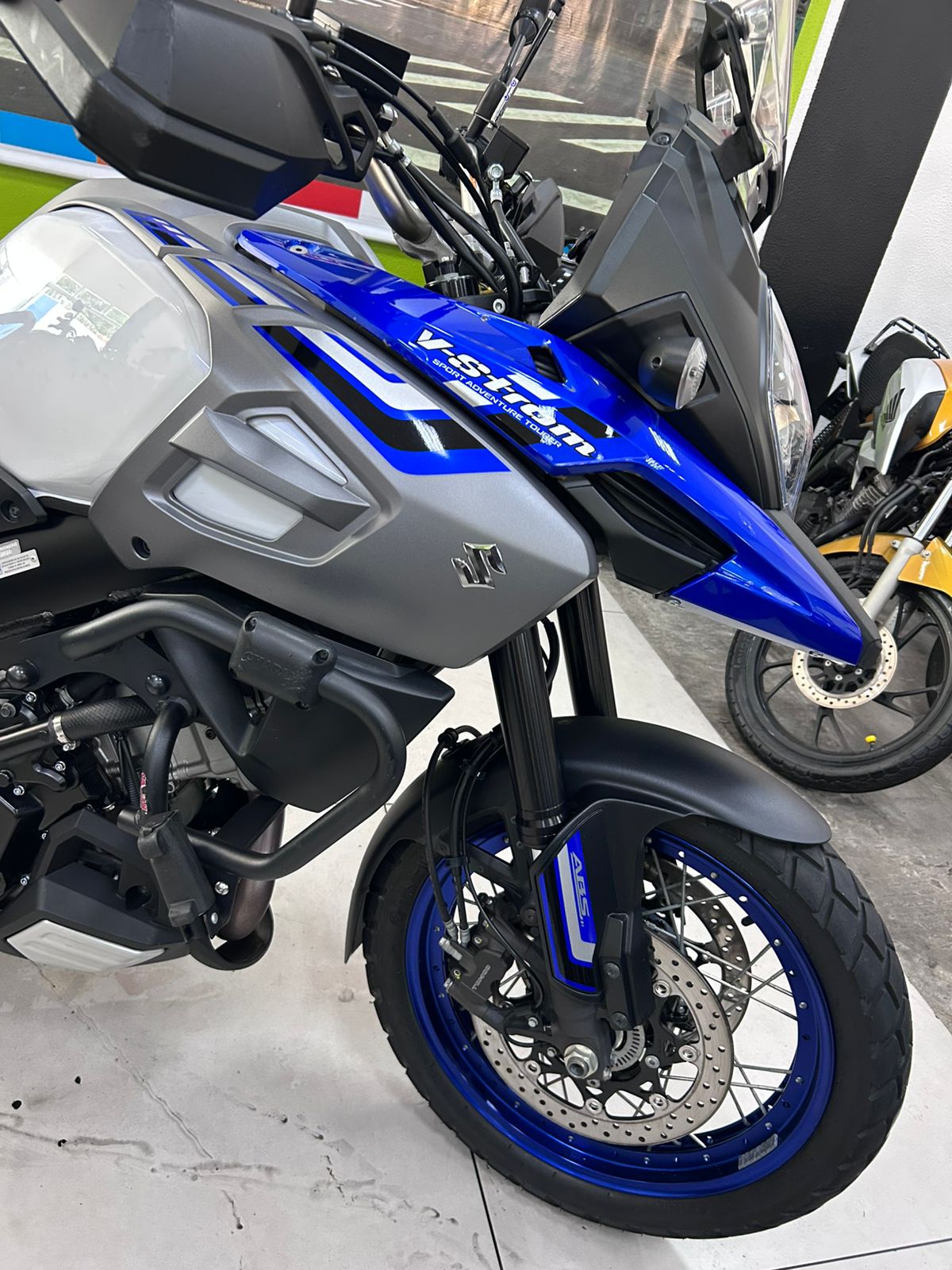 SUZUKI V-STROM 1000XT ABS