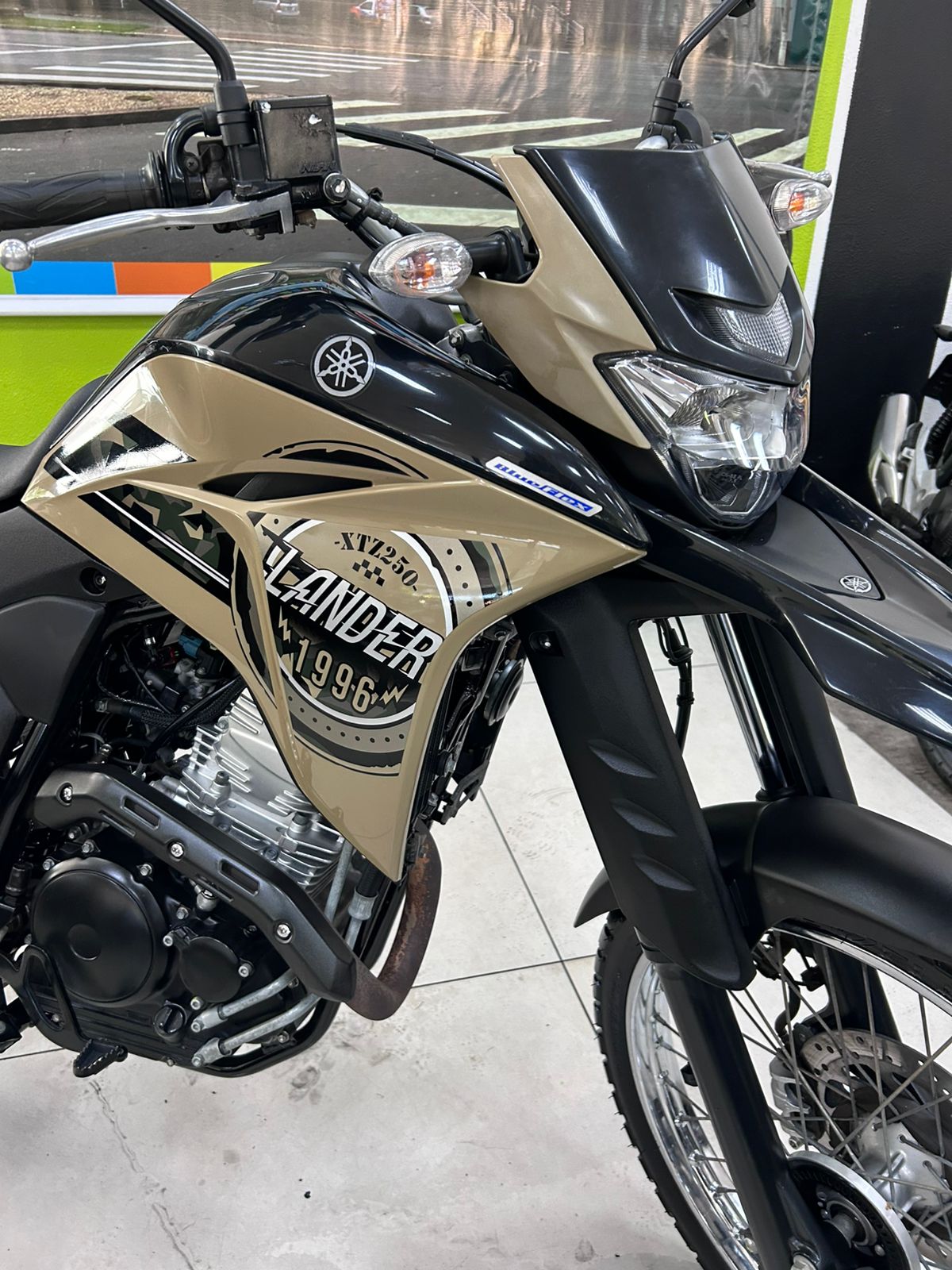 YAMAHA XTZ 250 LANDER
