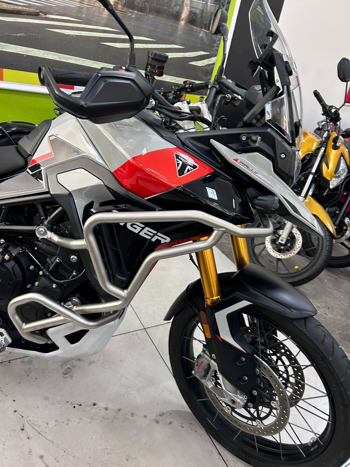 TRIUMPH TIGER 900 RALLY PRO