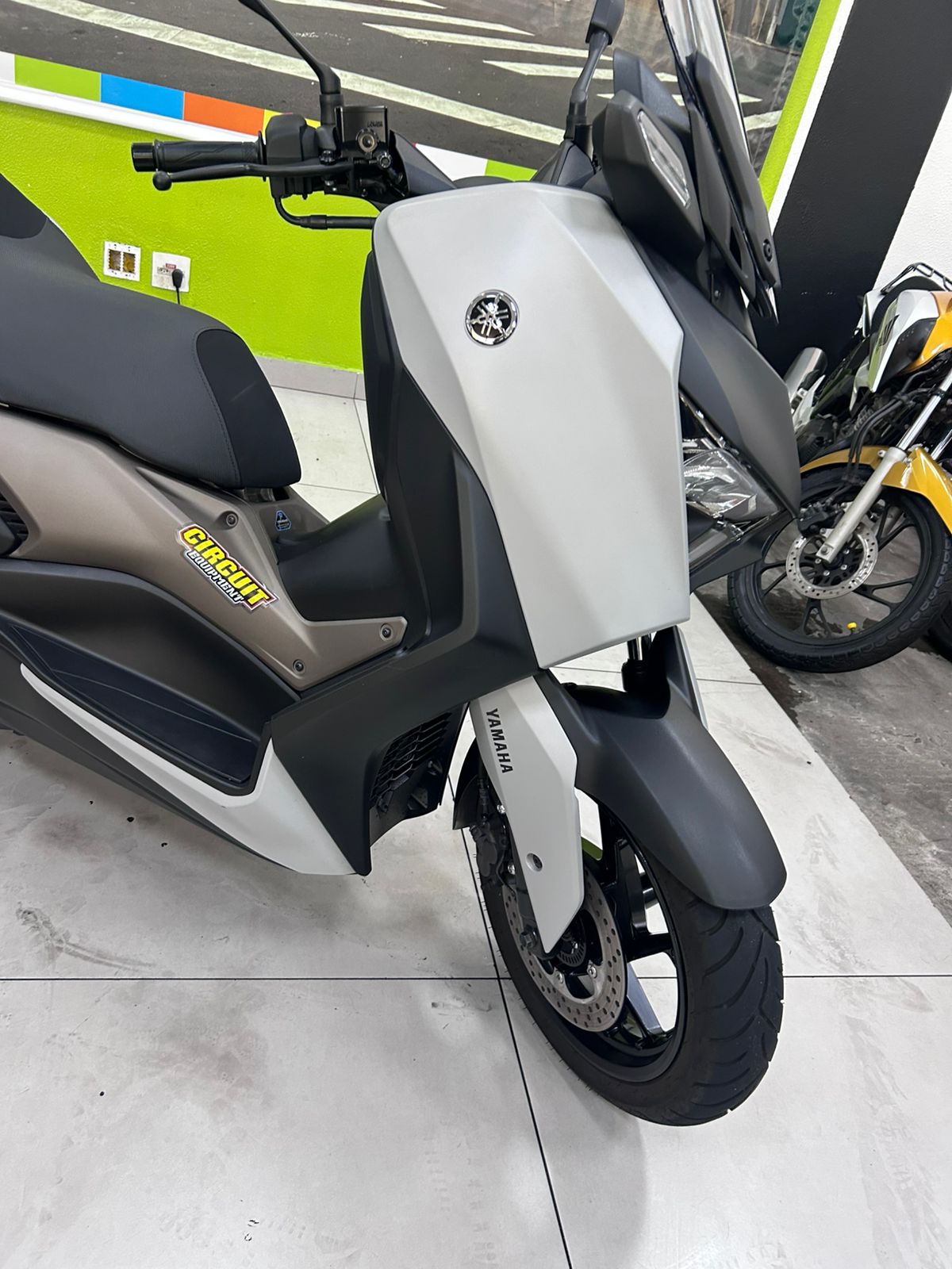 YAMAHA XMAX 250 CONNECTED ABS