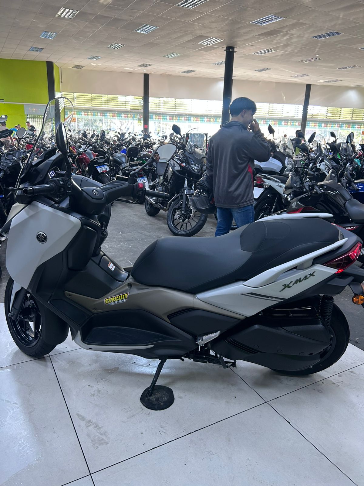 YAMAHA XMAX 250 CONNECTED ABS