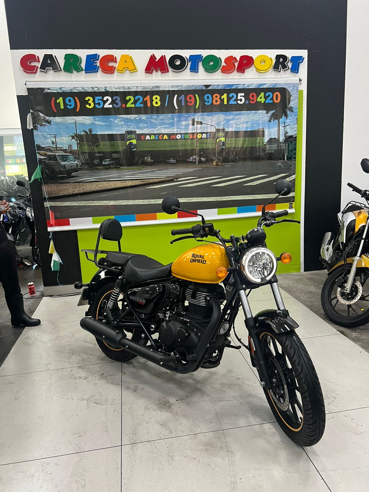 ROYAL ENFIELD METEOR 350 FIREBALL