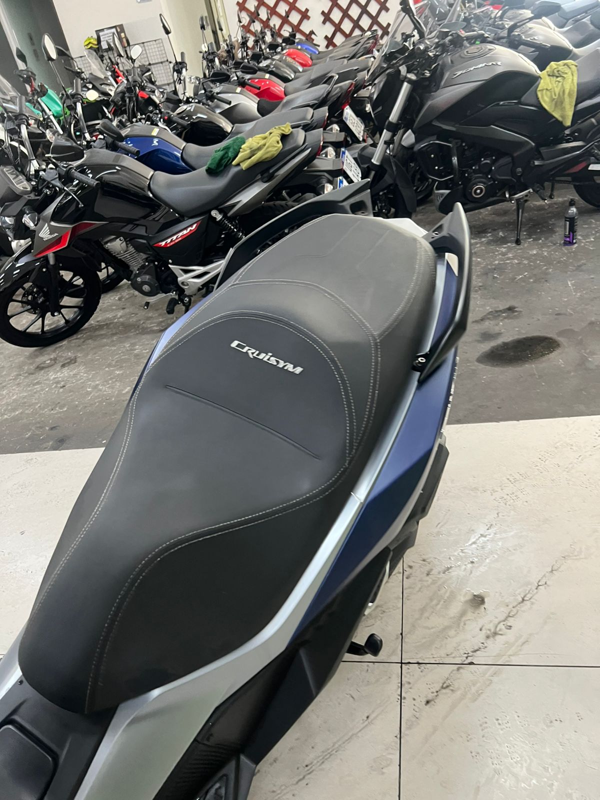 DAFRA CRUISYM 300