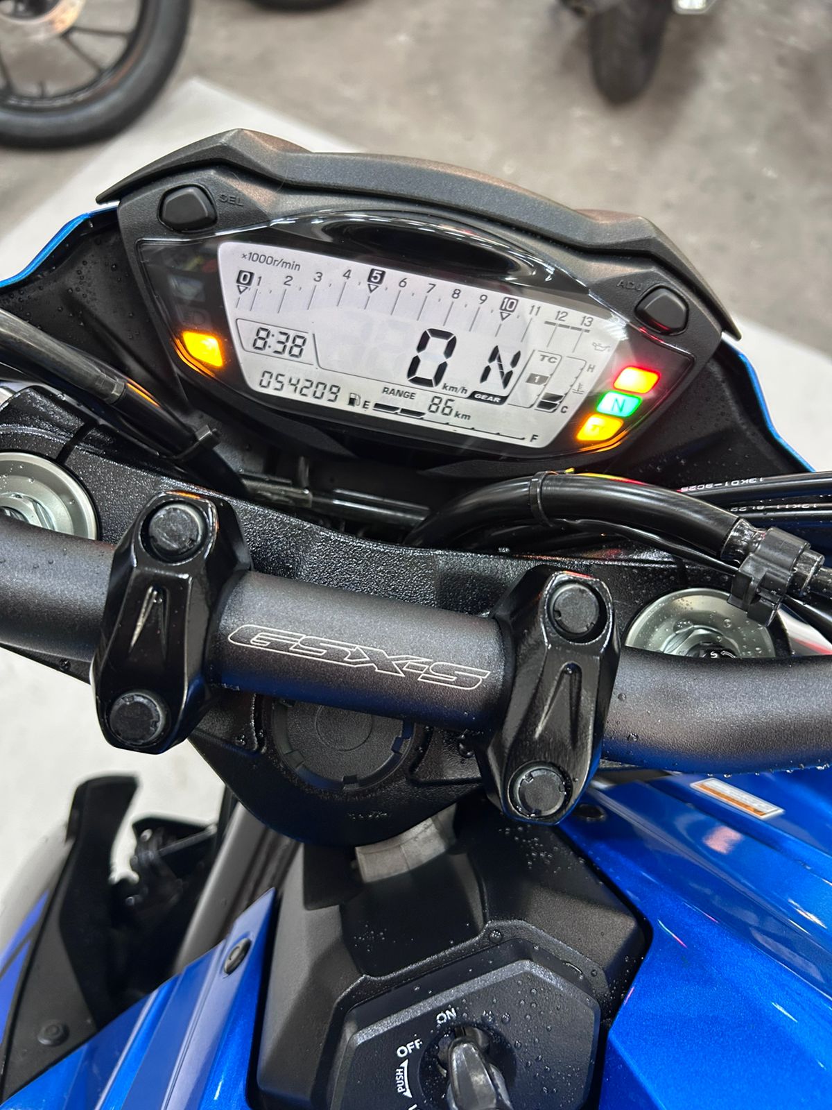 SUZUKI GSX S 750A