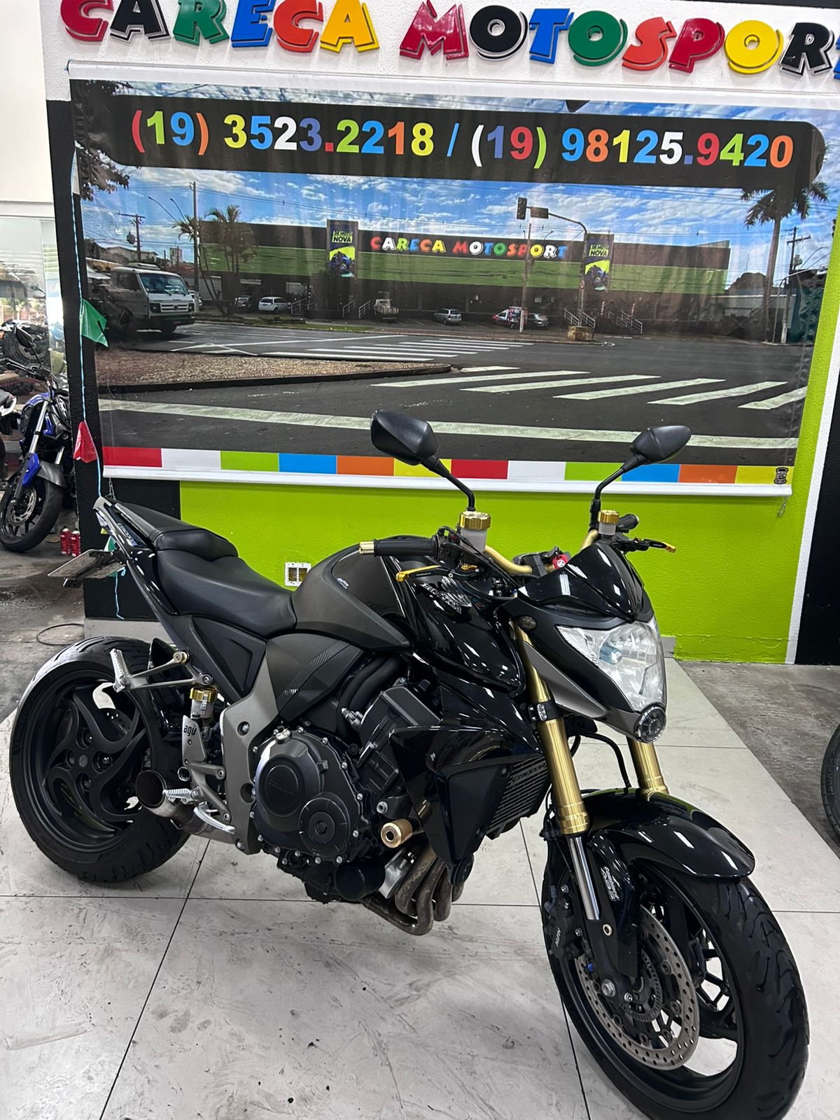 HONDA CB 1000R