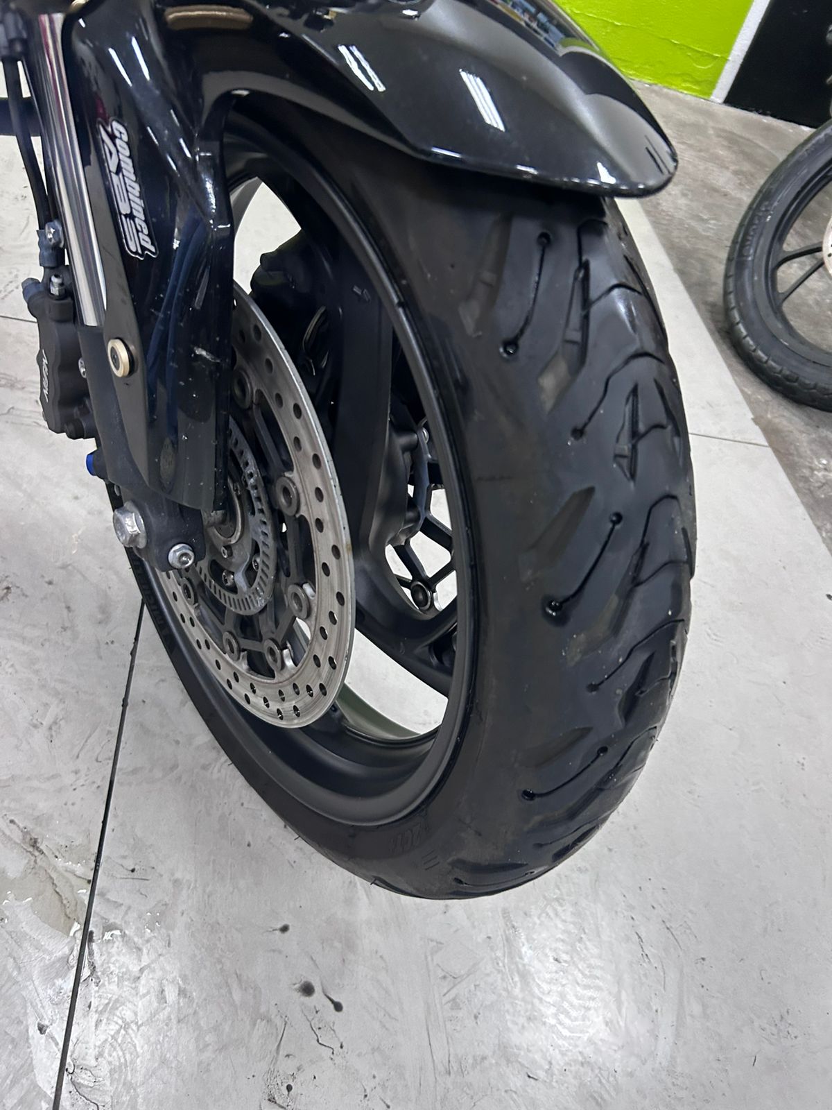 HONDA CB 1000R