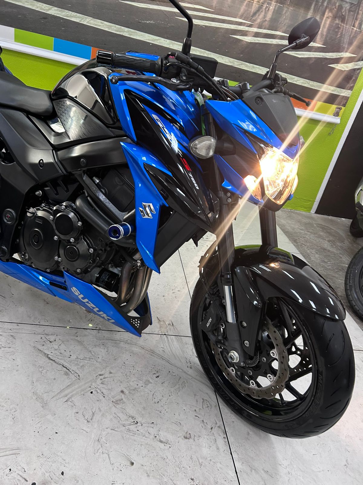 SUZUKI GSX S 750A