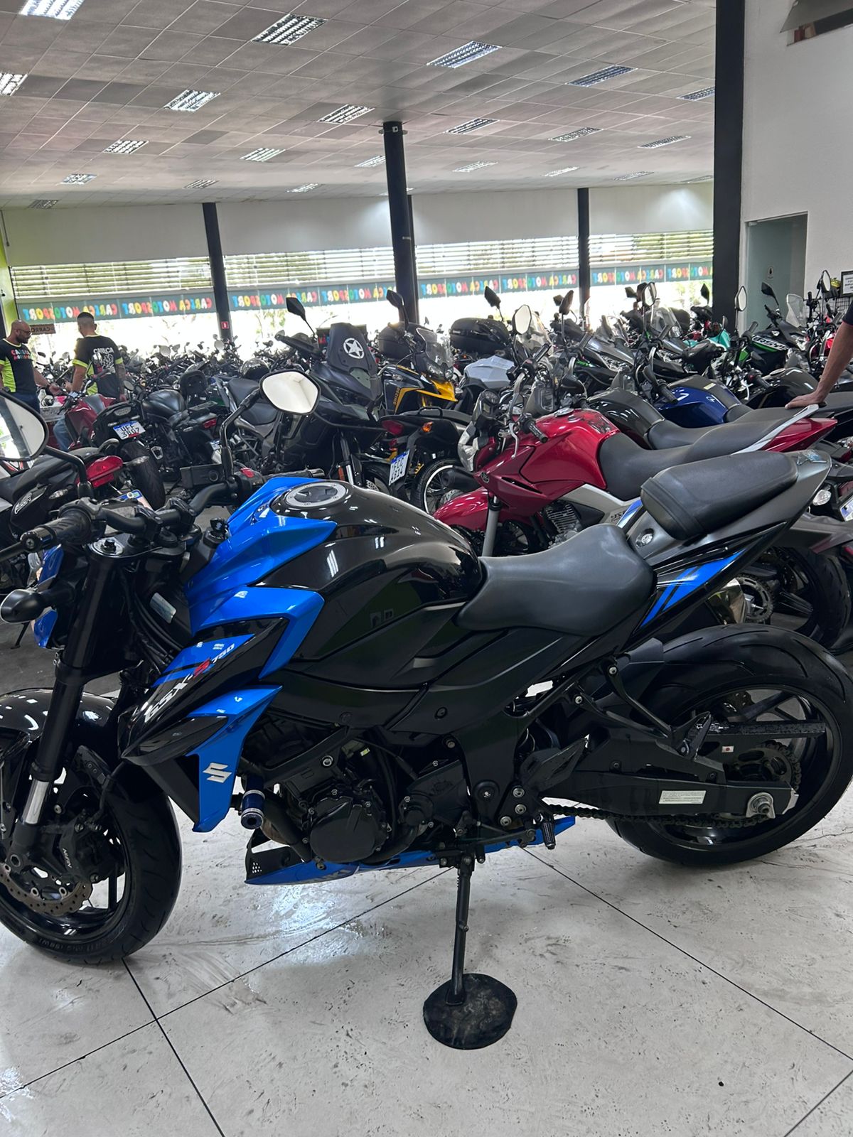 SUZUKI GSX S 750A