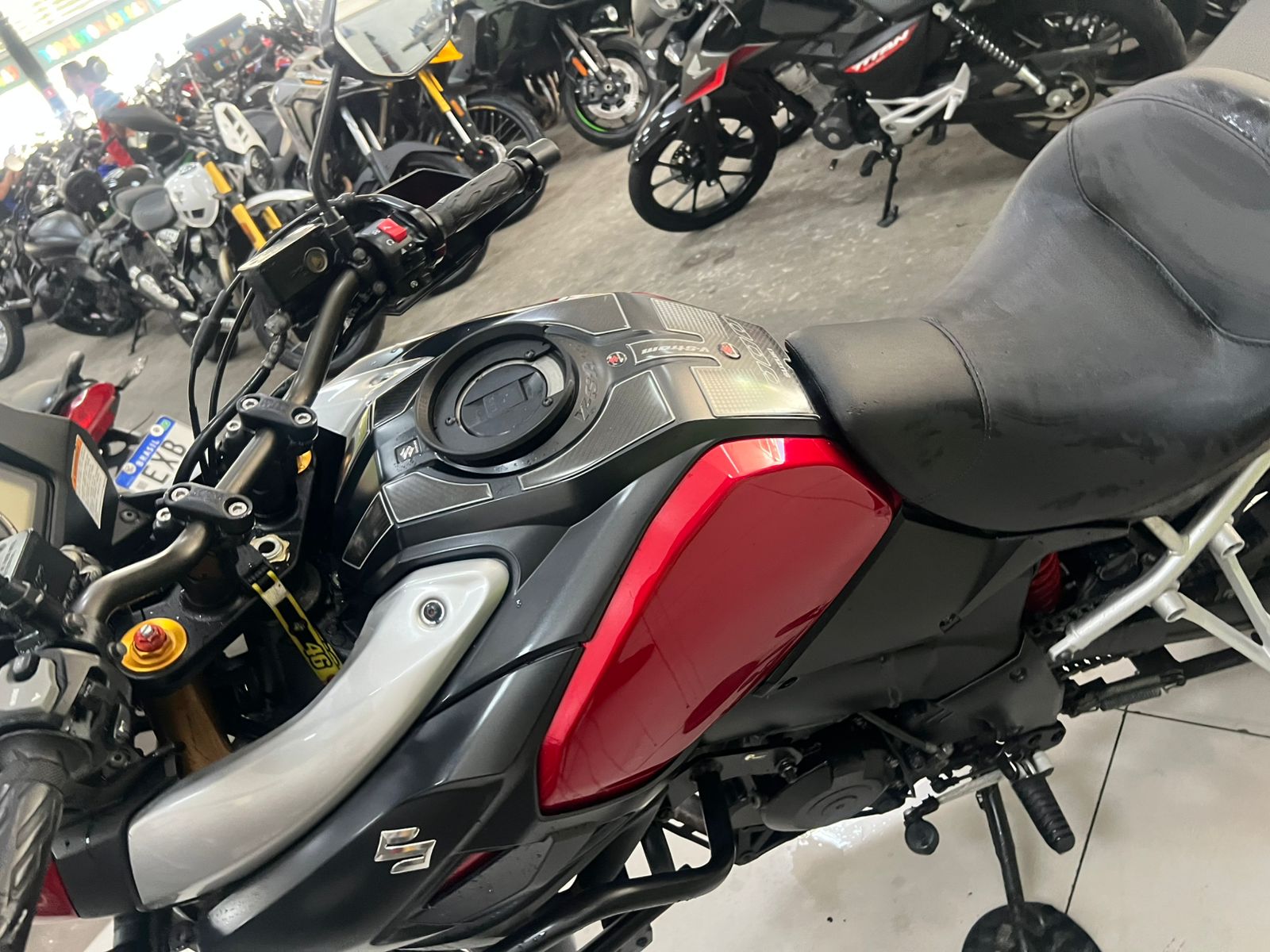 SUZUKI V-STROM 1000 ABS