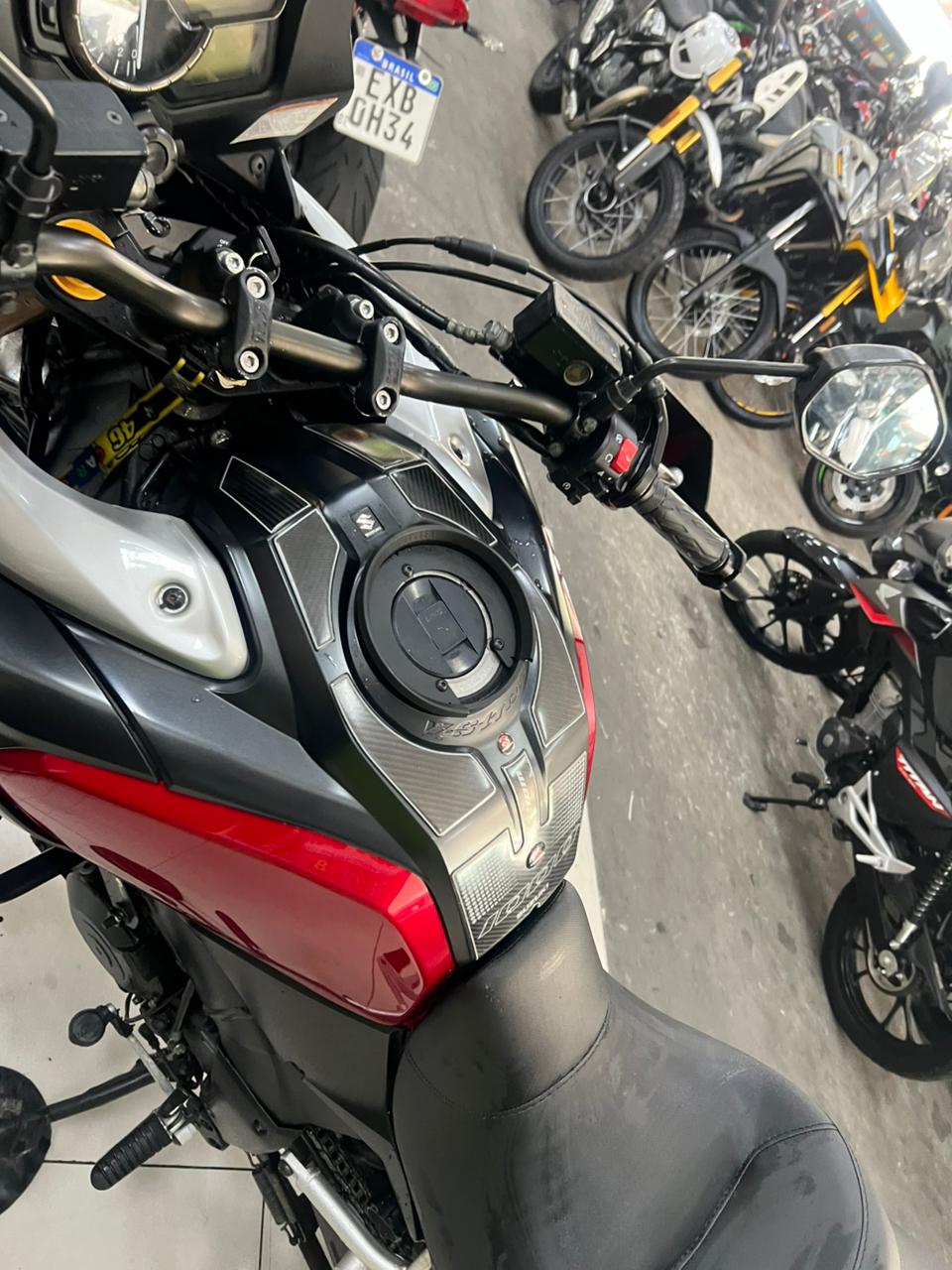 SUZUKI V-STROM 1000 ABS