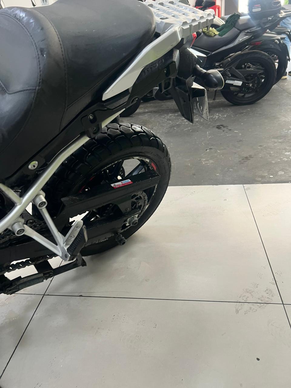 SUZUKI V-STROM 1000 ABS