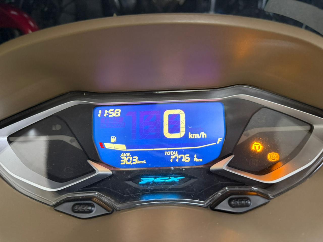 HONDA PCX DLX