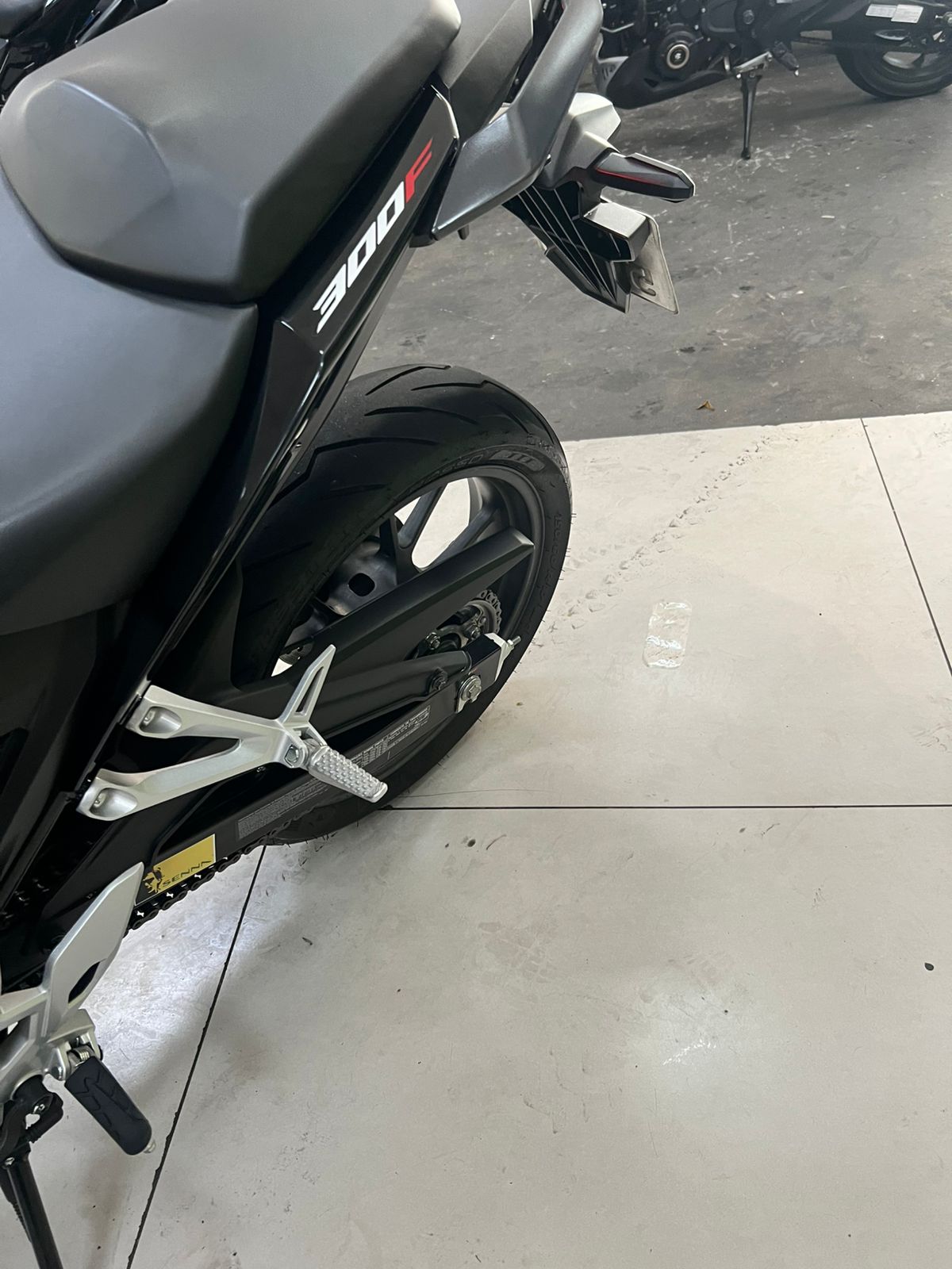 HONDA CB 300F TWISTER ABS