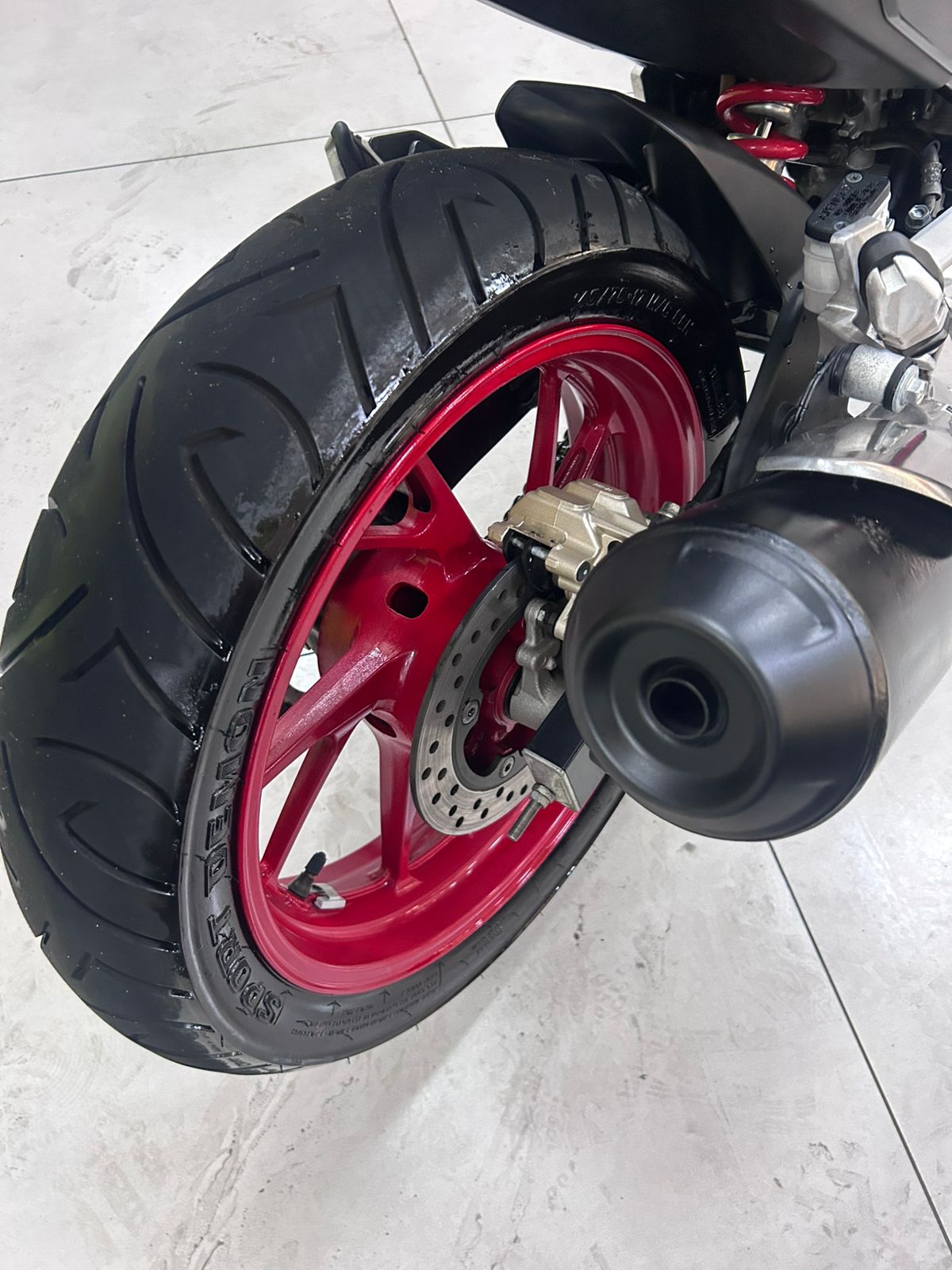 HONDA CB 250F TWISTER