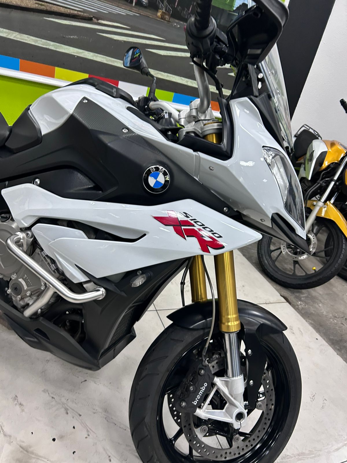 BMW S 1000 XR