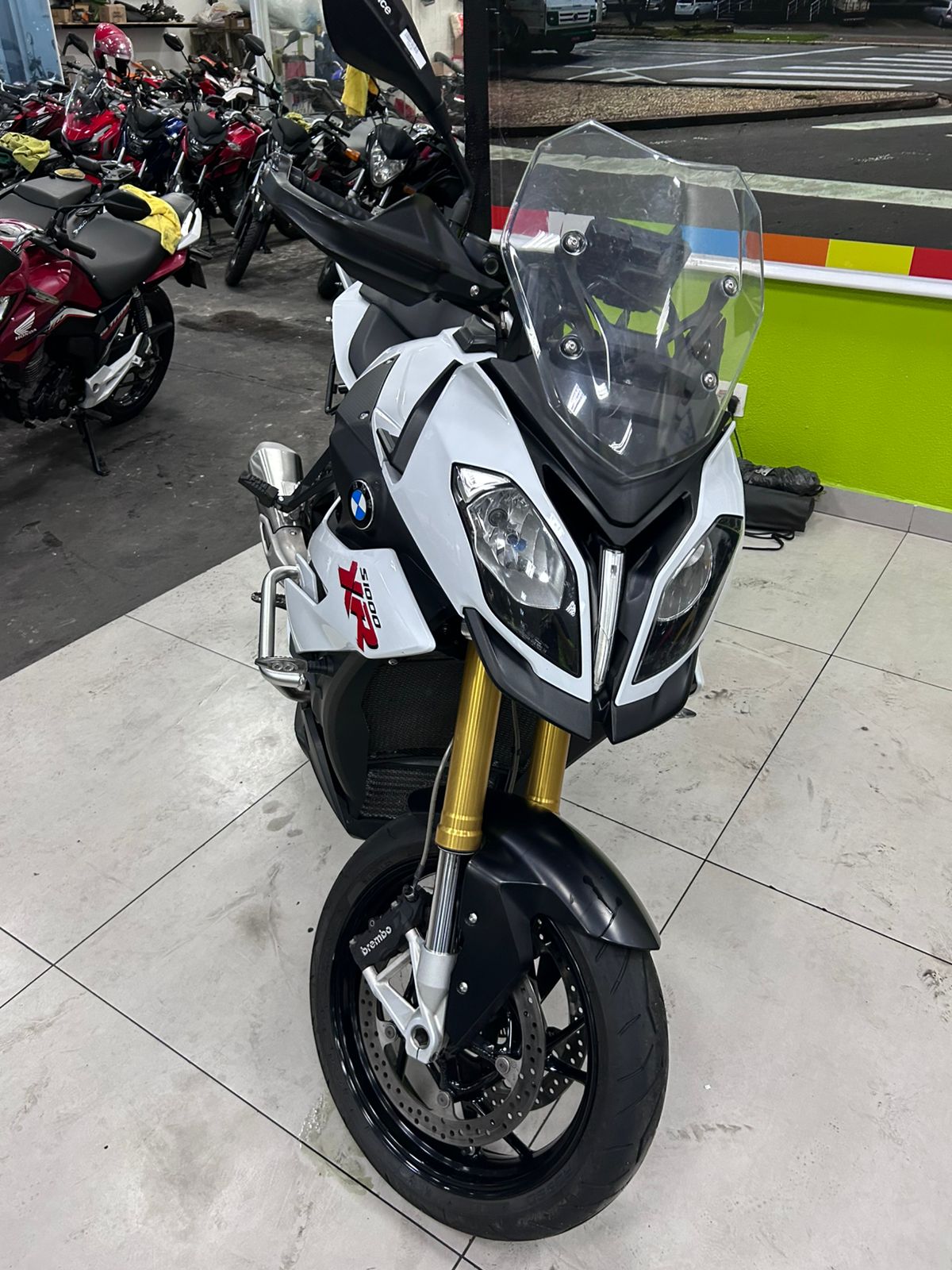 BMW S 1000 XR