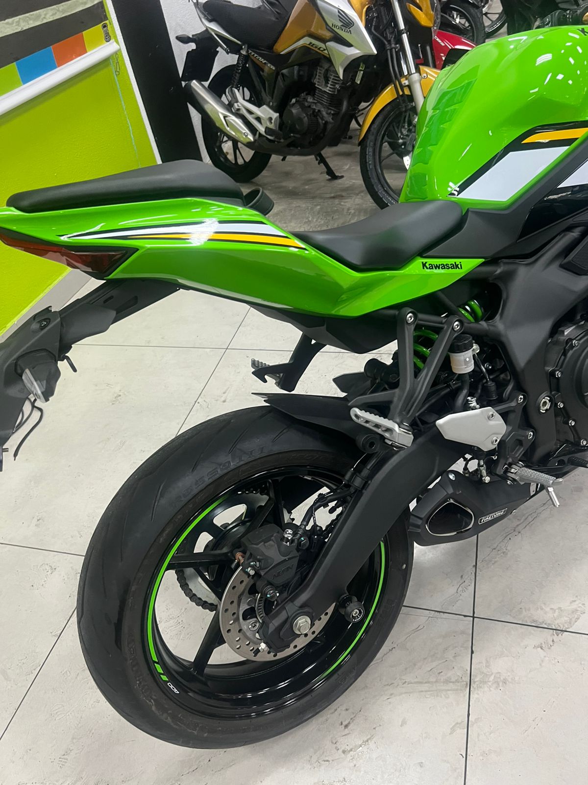 KAWASAKI NINJA ZX-4R