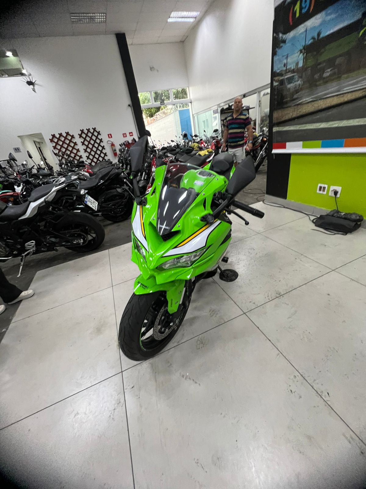 KAWASAKI NINJA ZX-4R