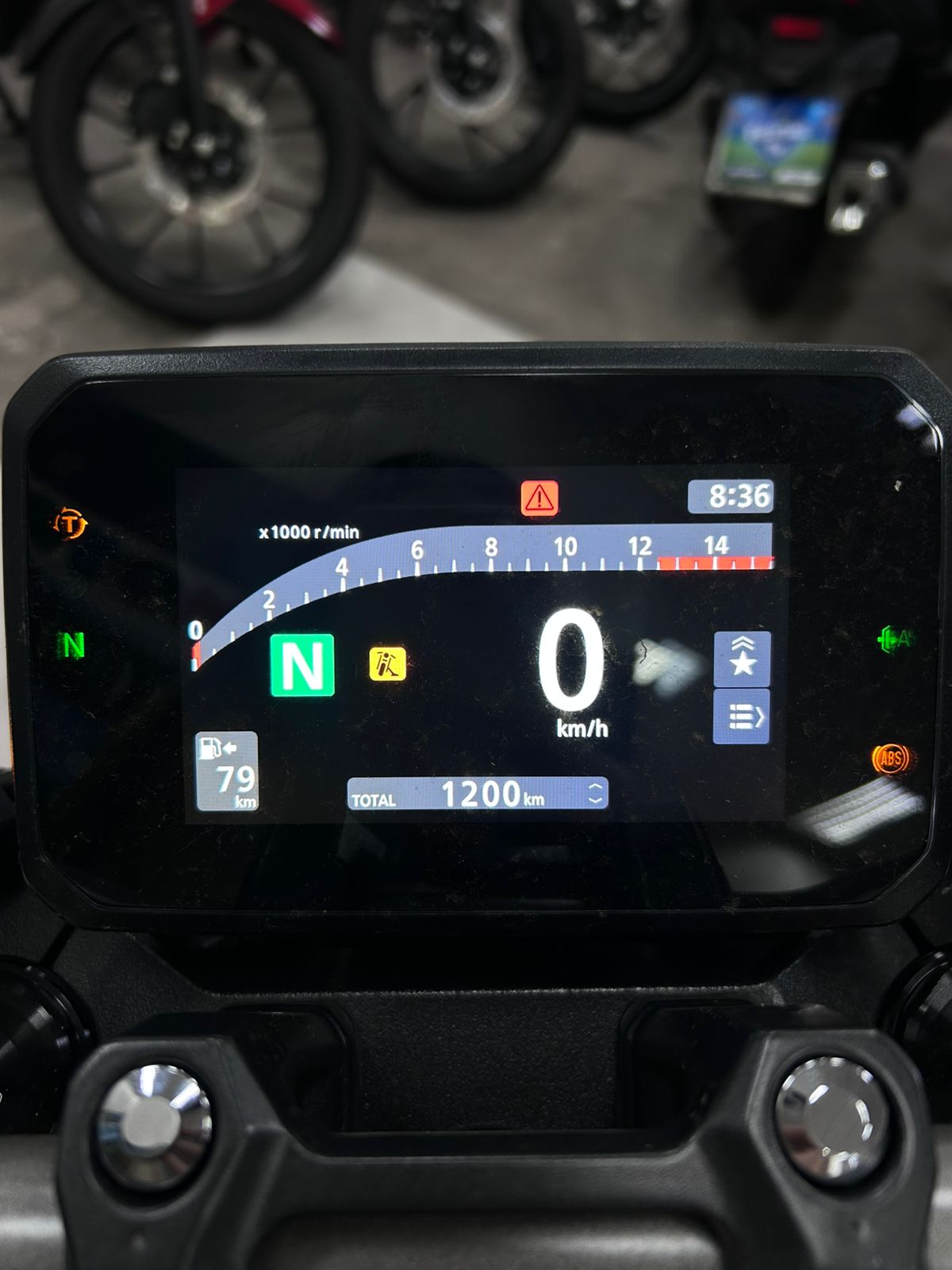 HONDA CBR 650 R