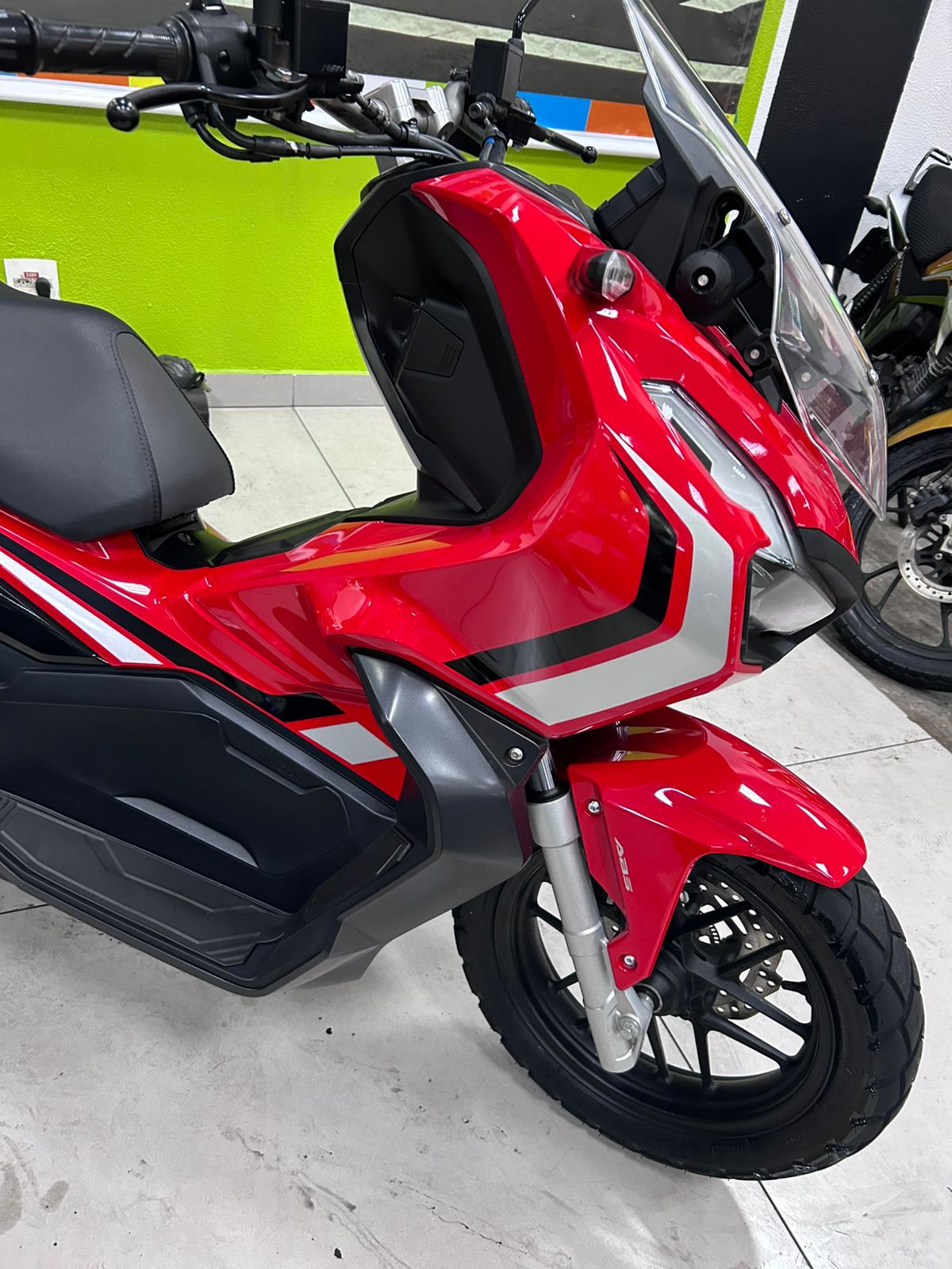 HONDA ADV 150