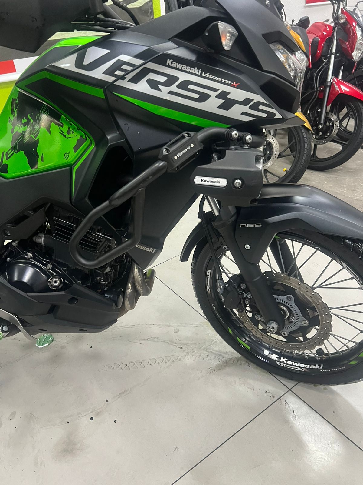 KAWASAKI VERSYS-X 300 ABS