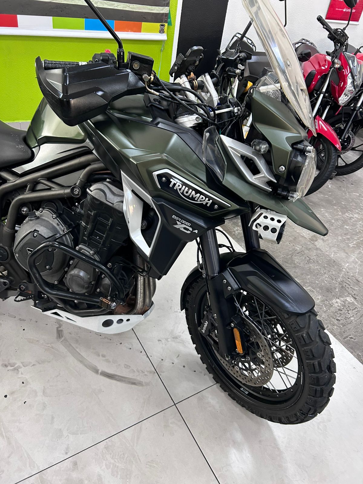 TRIUMPH TIGER EXPLORER XCA