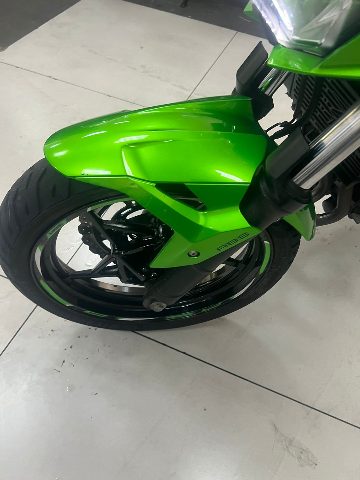 KAWASAKI Z400
