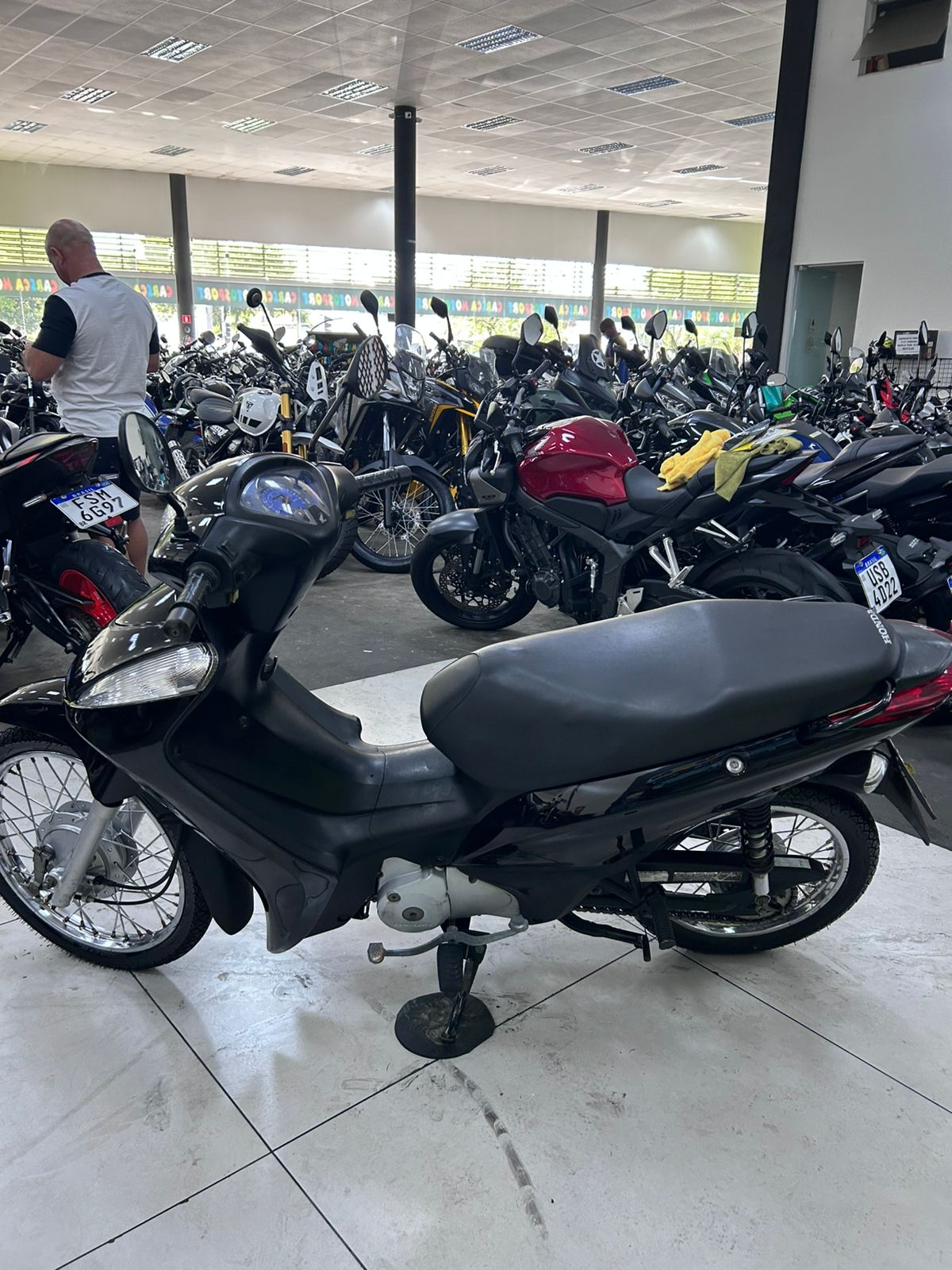 HONDA BIZ 125 ES