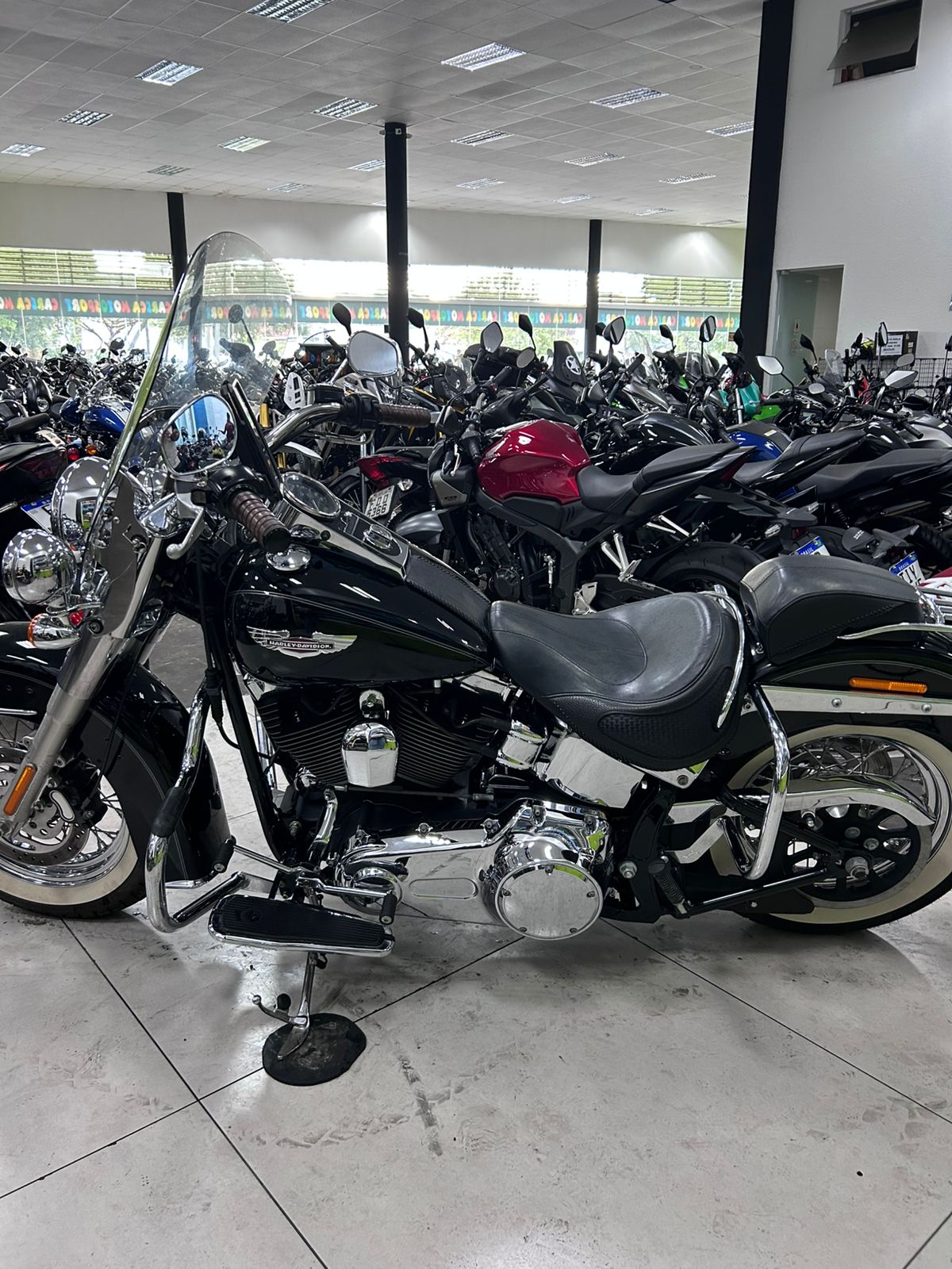 HARLEY-DAVIDSON SOFTAIL DELUXE