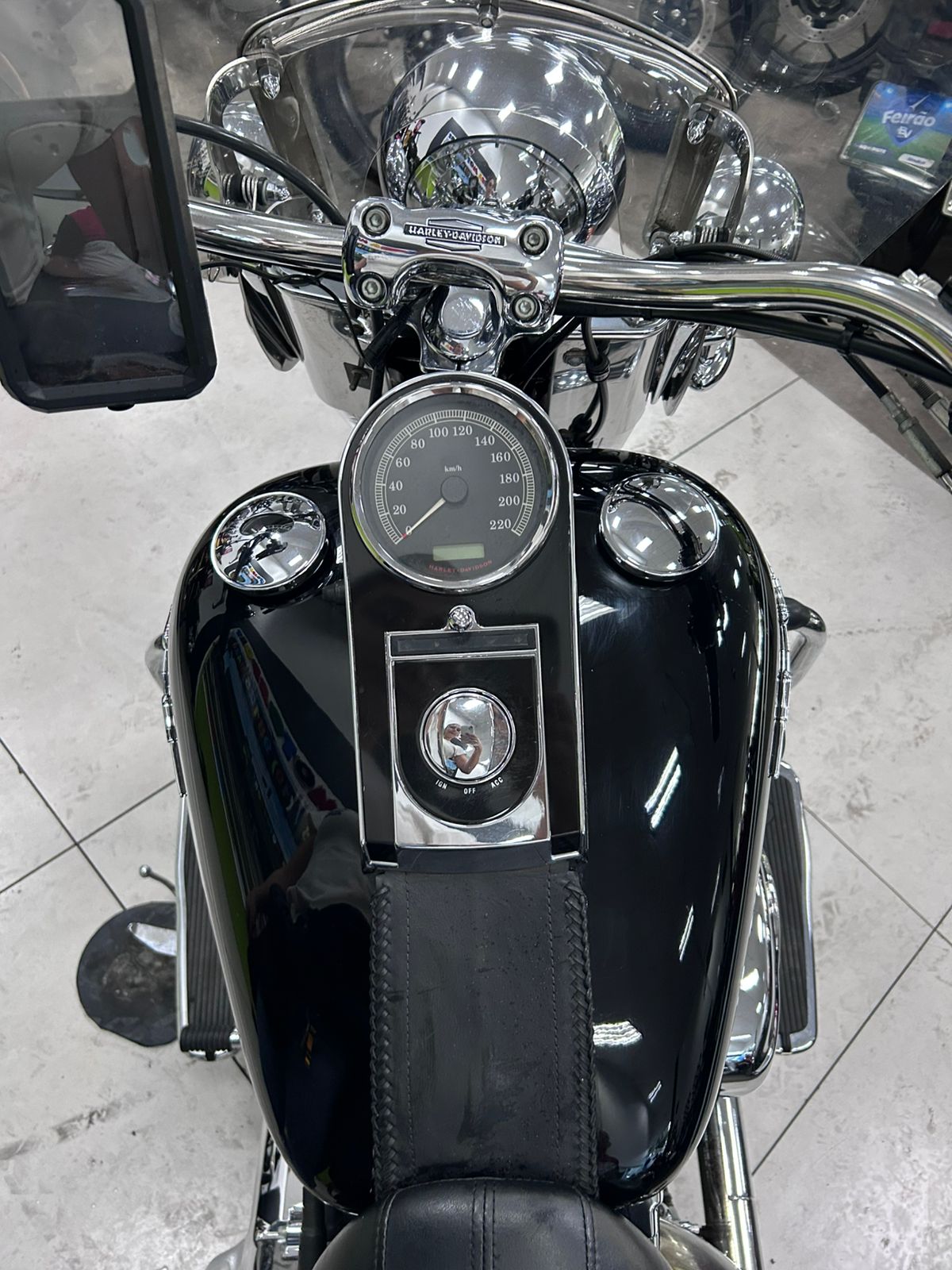 HARLEY-DAVIDSON SOFTAIL DELUXE