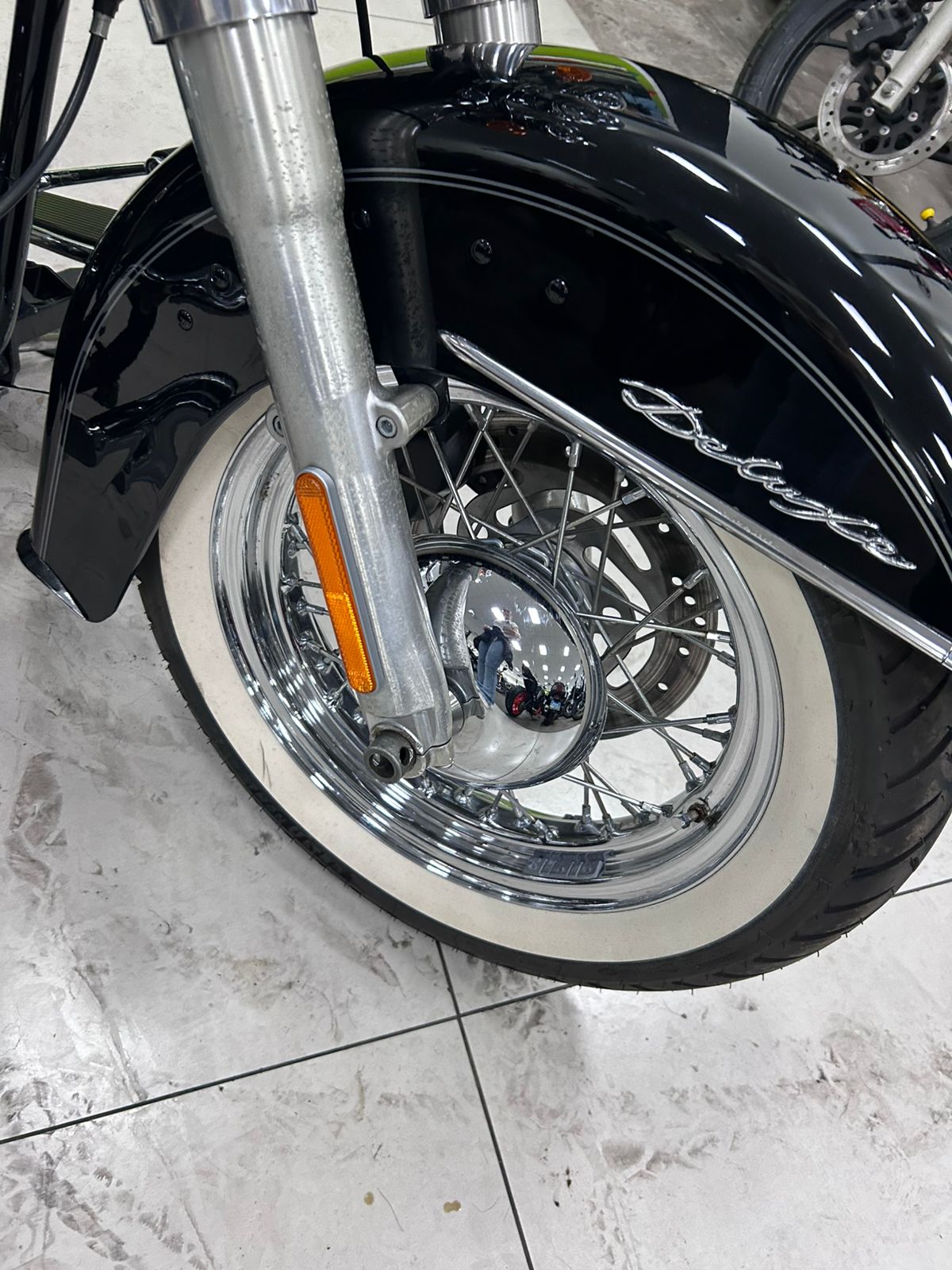 HARLEY-DAVIDSON SOFTAIL DELUXE