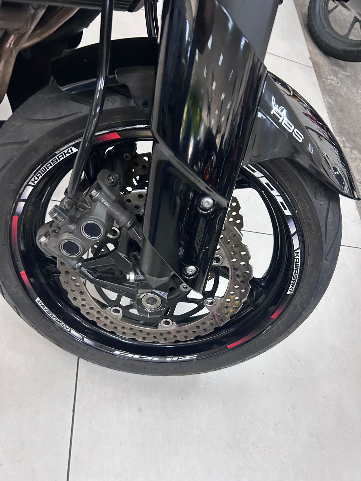 KAWASAKI Z1000