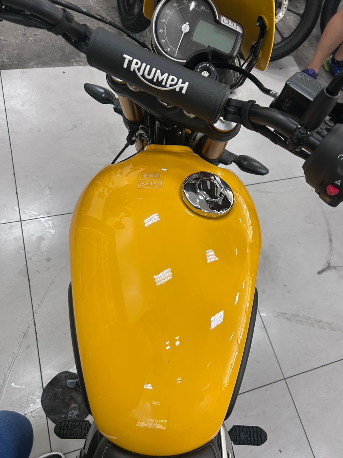 TRIUMPH SCRAMBLER