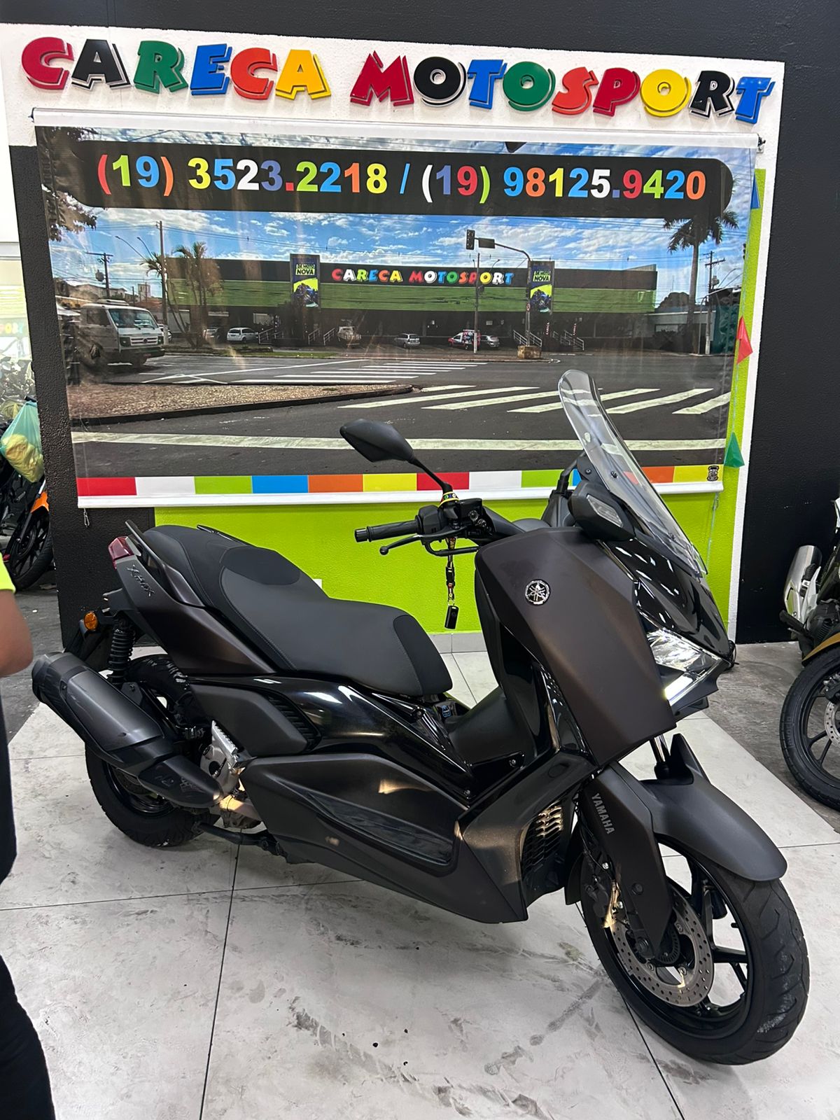 YAMAHA XMAX 300 CONNECTED ABS