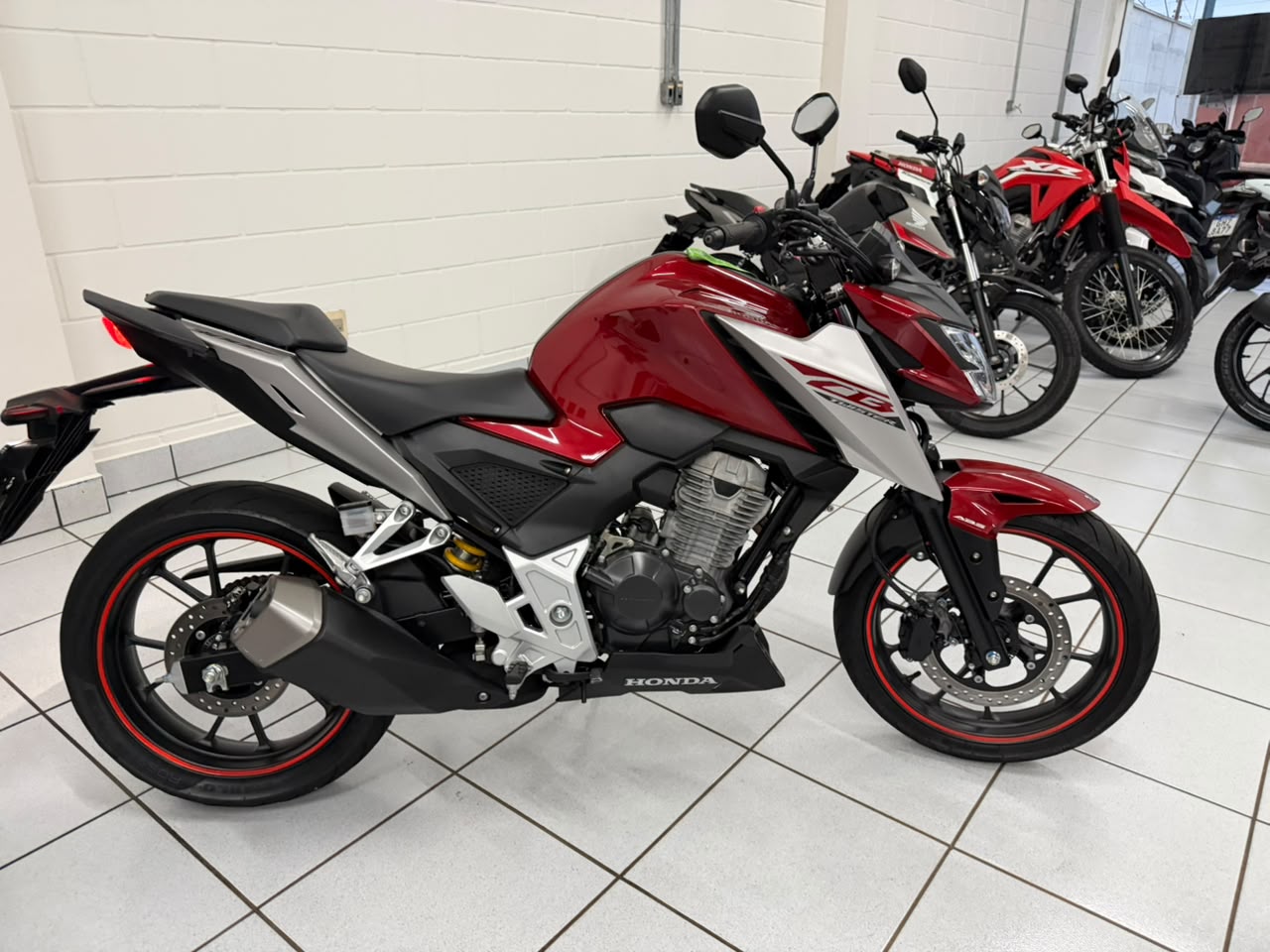 HONDA CB 300F TWISTER ABS