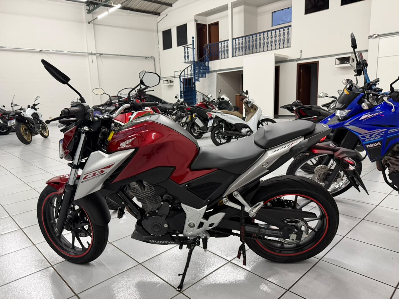 HONDA CB 300F TWISTER ABS
