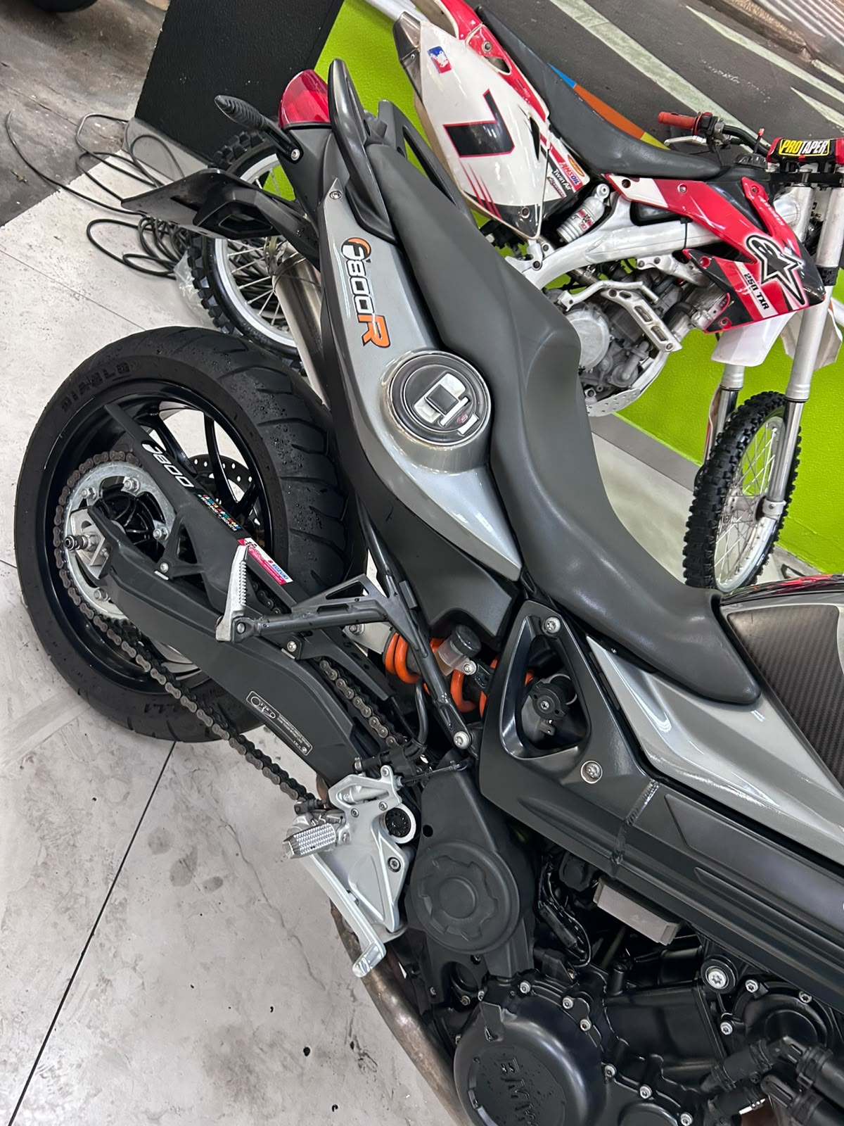 BMW F 800 R