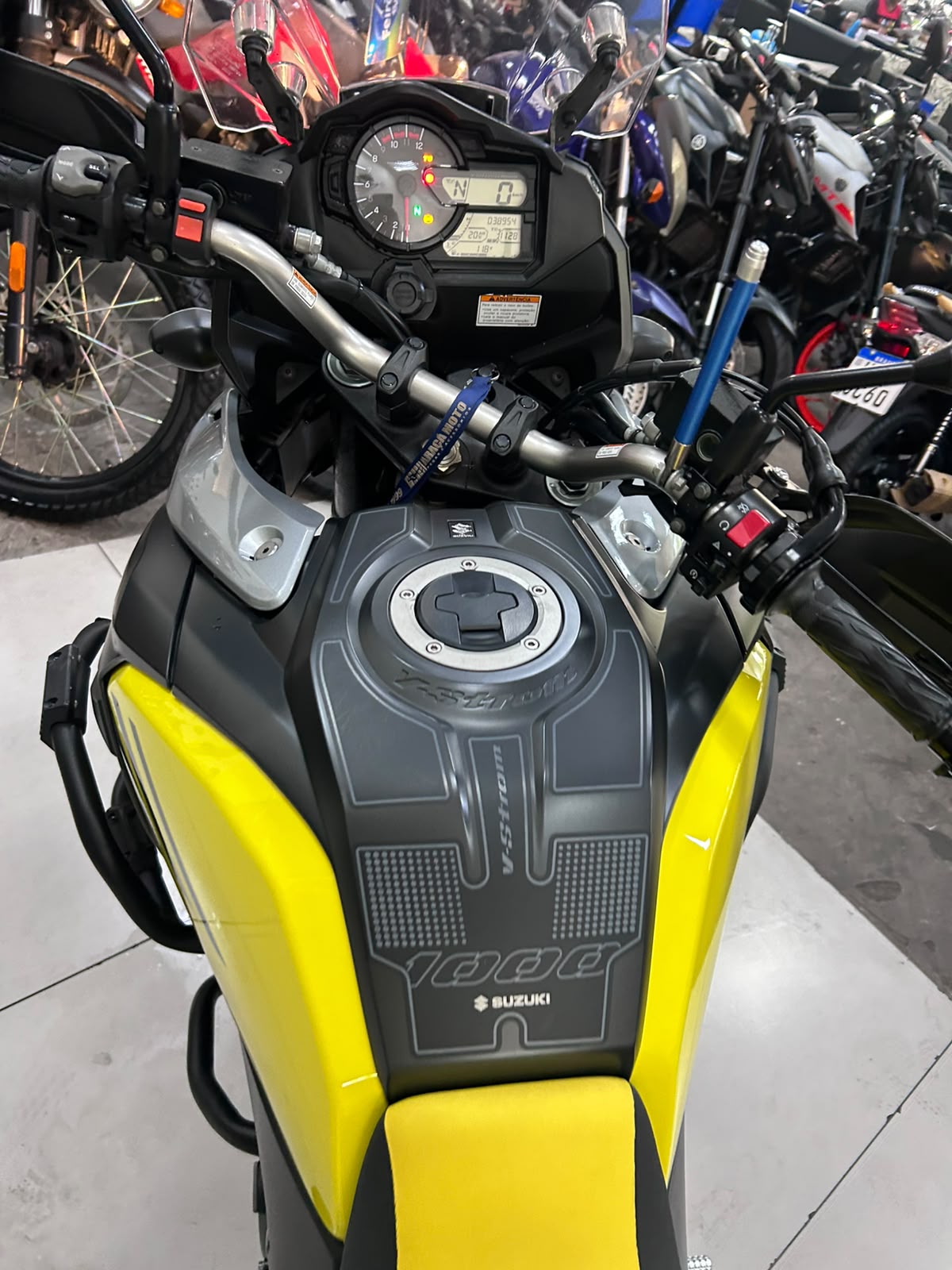 SUZUKI V-STROM 1000XT ABS