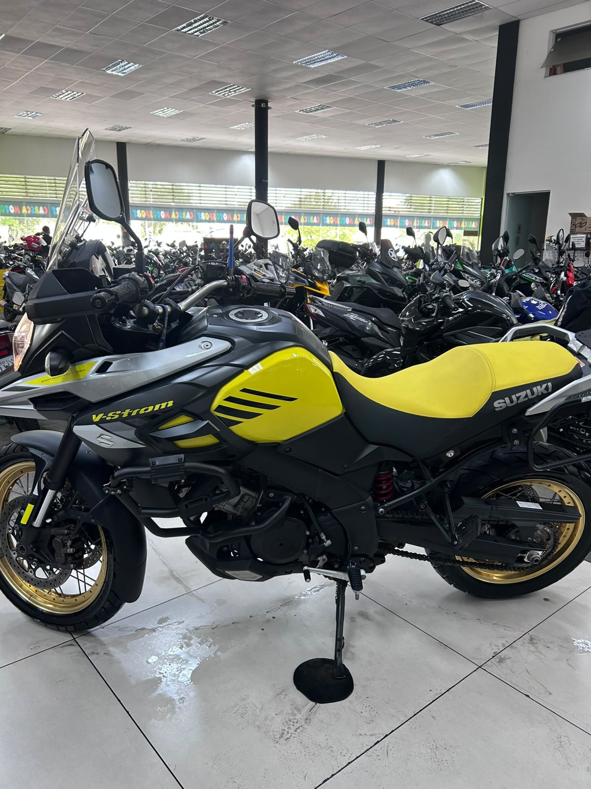 SUZUKI V-STROM 1000XT ABS