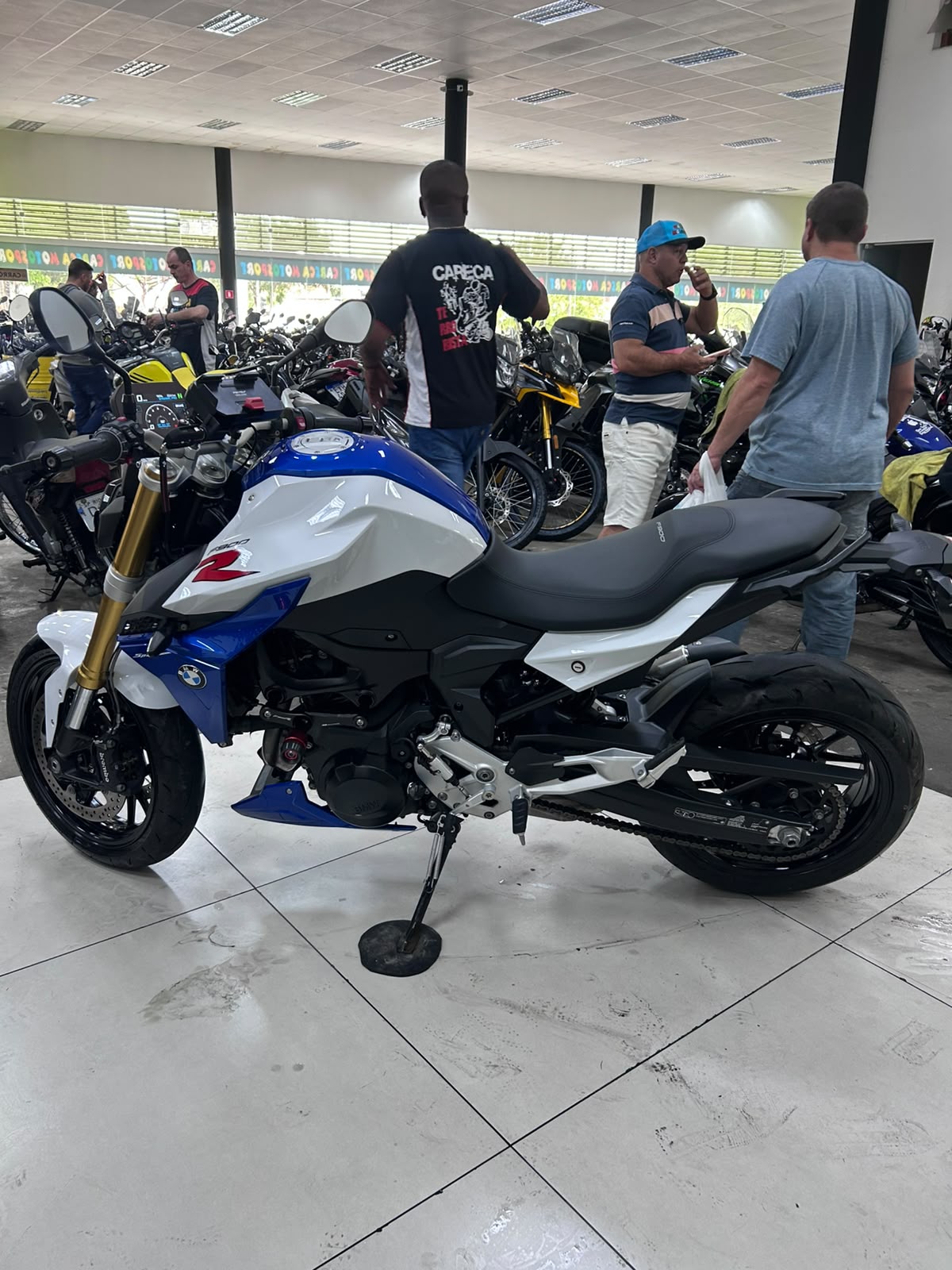 BMW F 900 R SPORT PLUS
