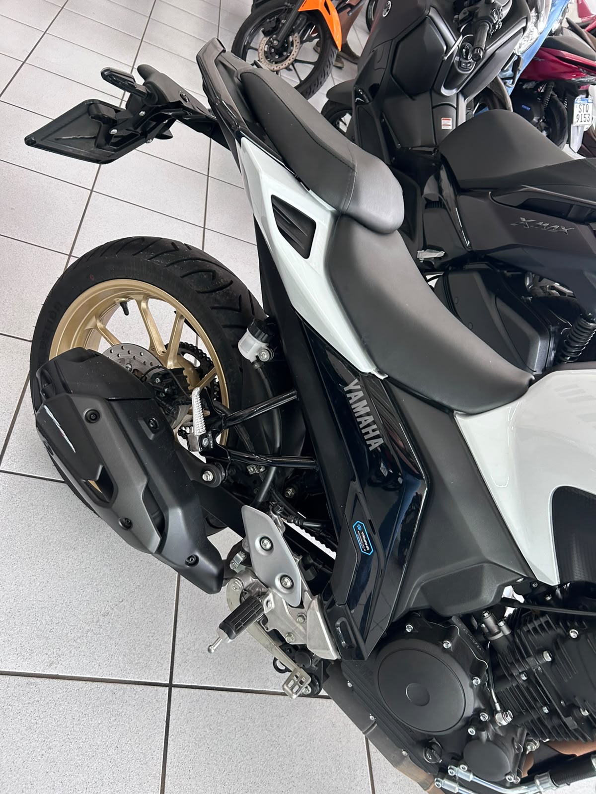 YAMAHA FAZER YS 250