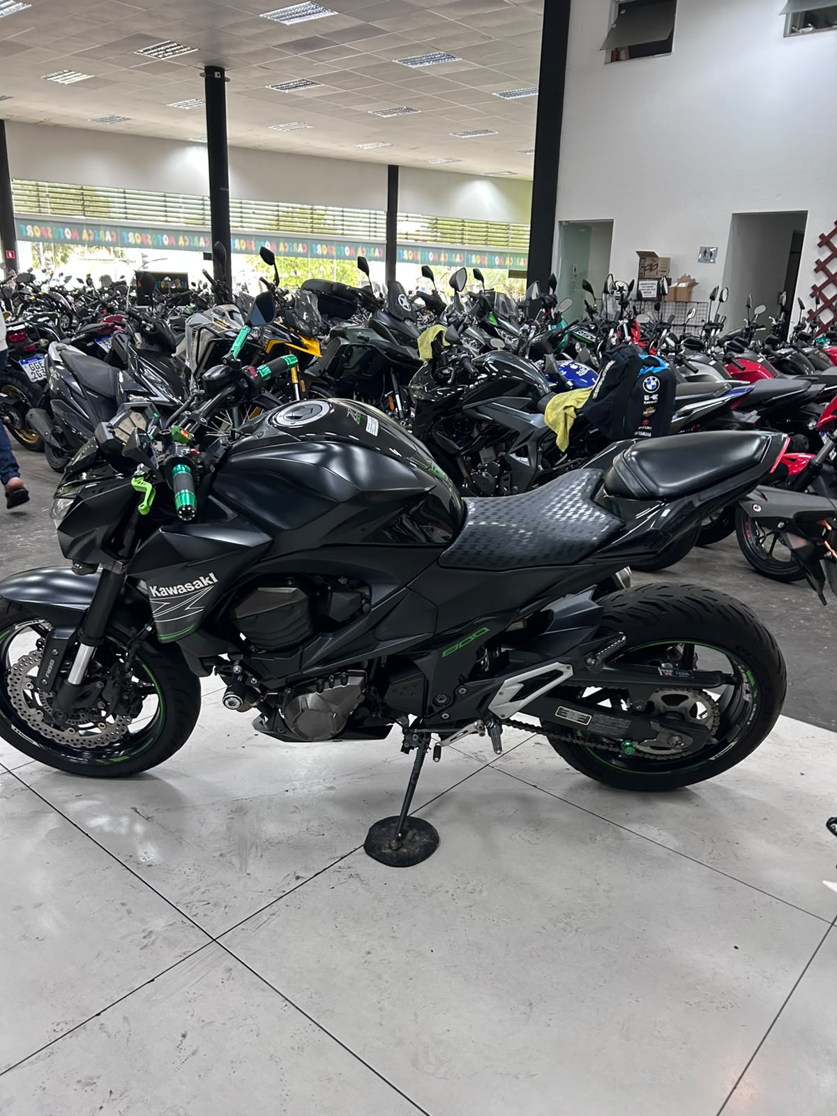 KAWASAKI Z800 ABS