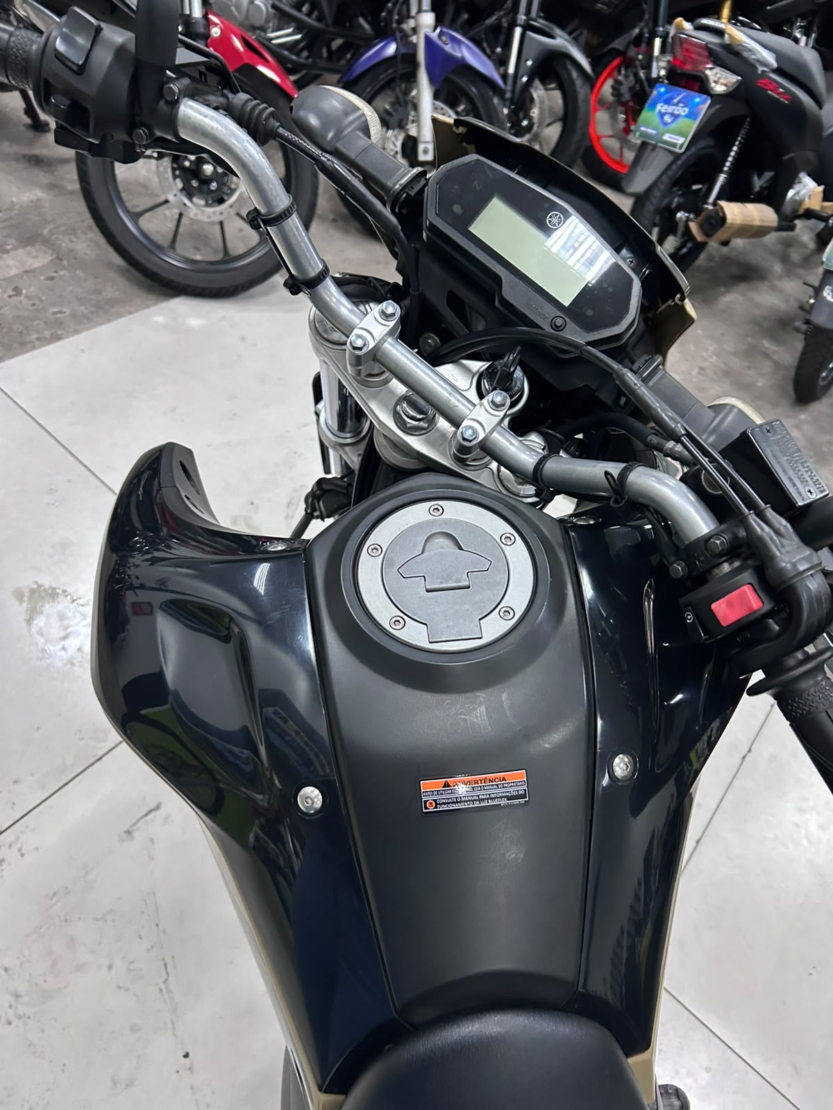 YAMAHA XTZ 250 LANDER