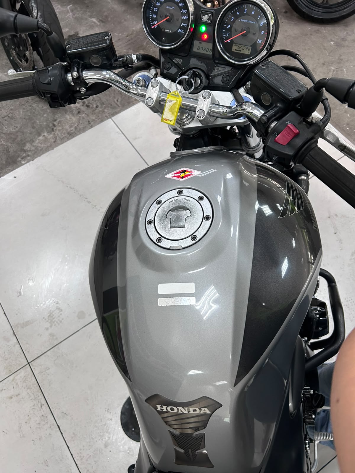 HONDA CB 1300 F SUPER FOUR